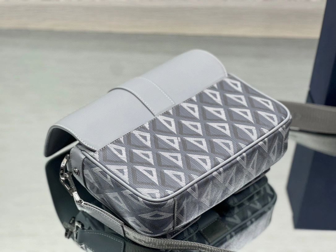 &MOMO- high quality version 1ESME157CDP-H42E Hit the Road cowhide item：C-B109A0910C