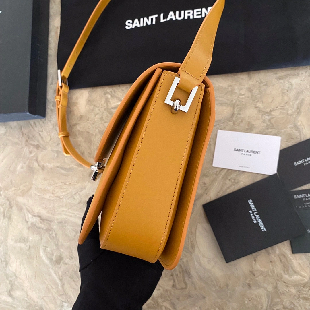 MOMO- high quality version 657186-2VL0N-7608 mailon2021 calfskin item：B-B000G2925C