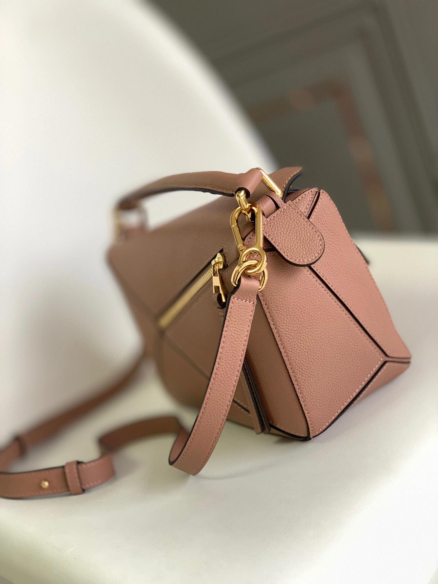 MOMO- high quality version A510S21X67-9068 Puzzle small calfskin item：B-B000J2718C