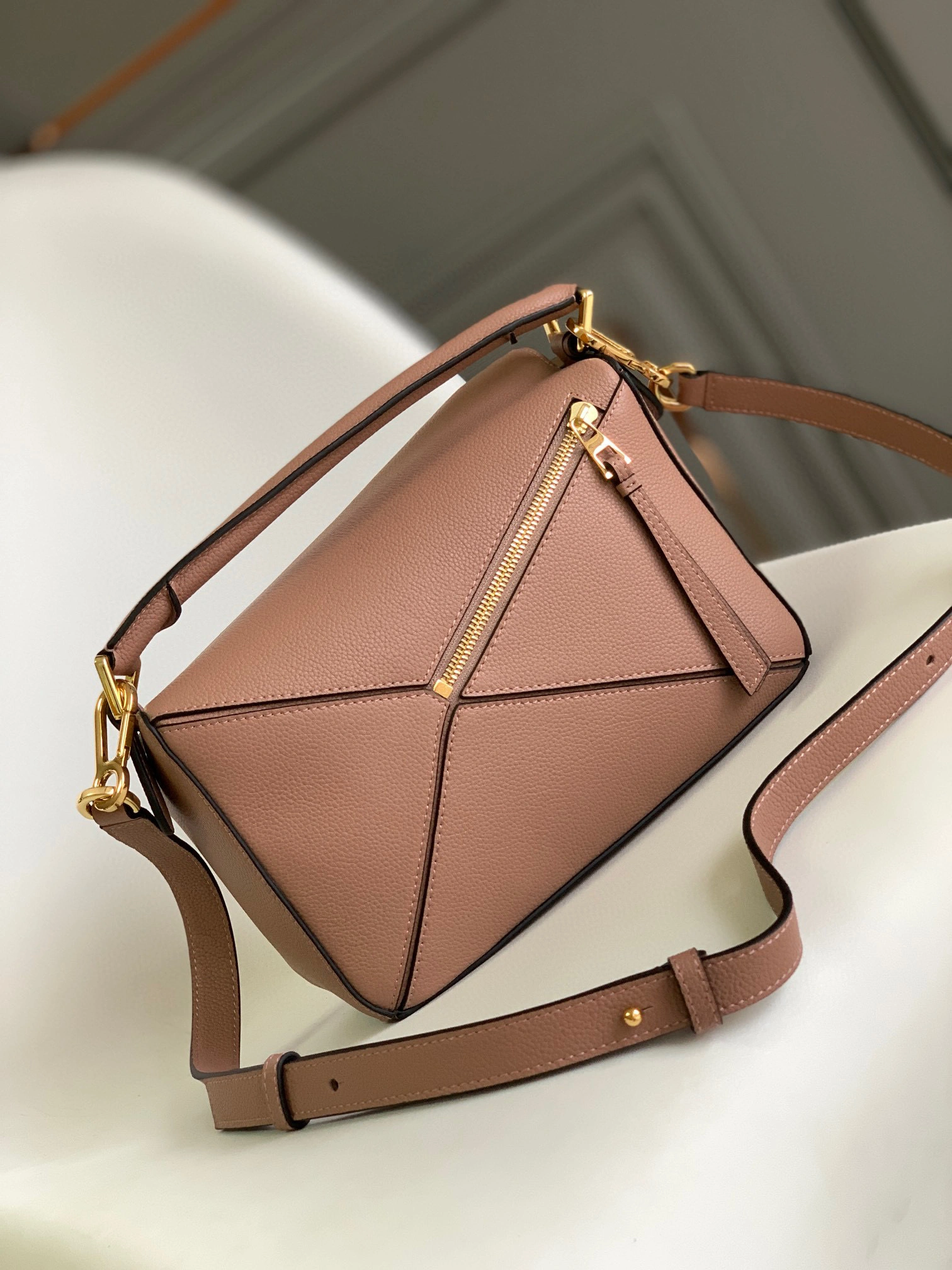 MOMO- high quality version A510S21X67-9068 Puzzle small calfskin item：B-B000J2718C