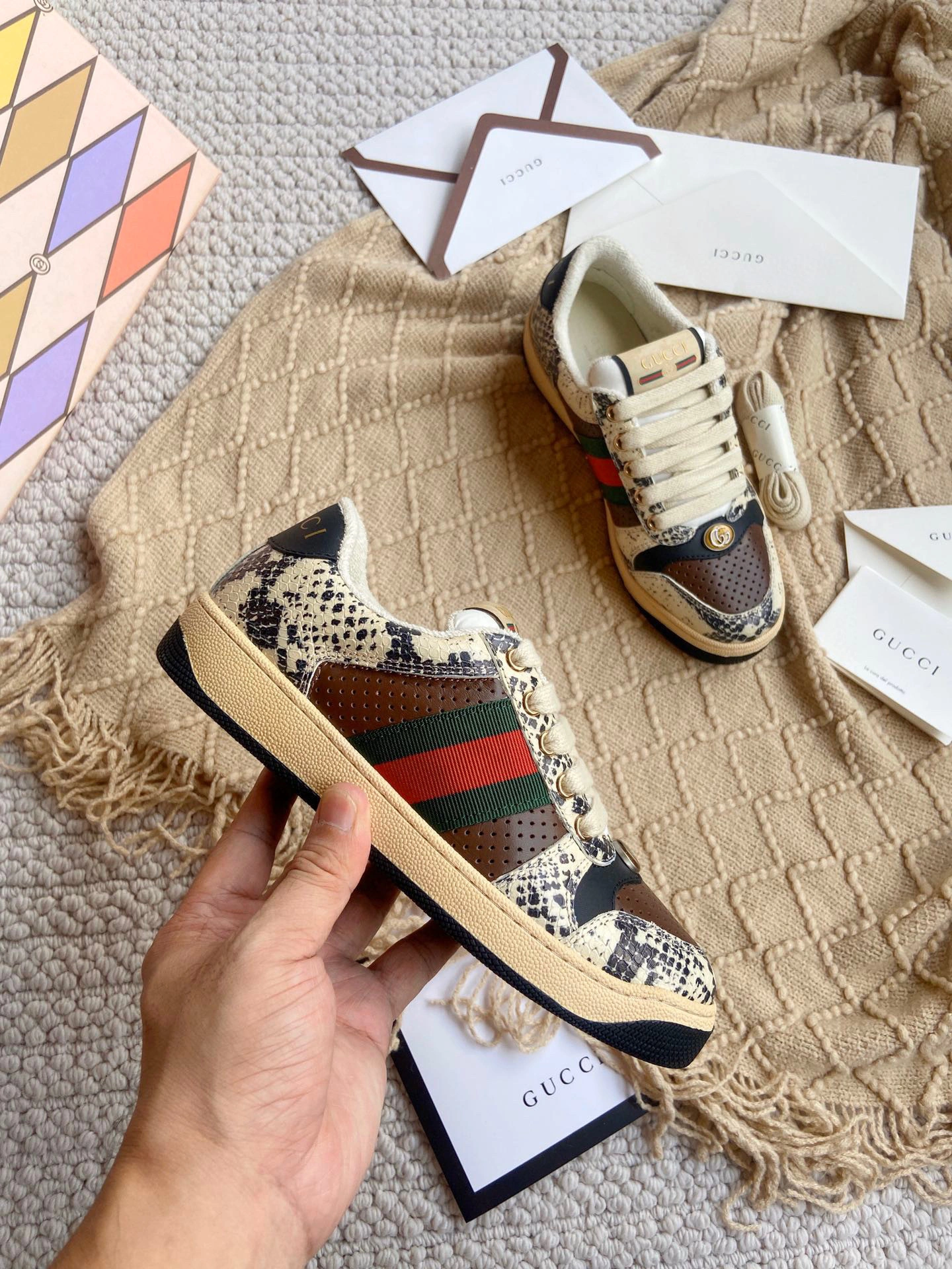 OOBB----- Lovelight 698605 19YC0 9781 item:B-X02L1907