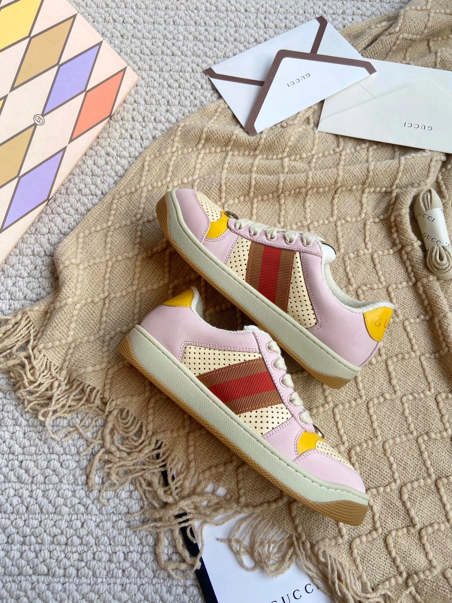 OOBB----- Lovelight 708295 0YIA0 6960 item:B-X02L1908
