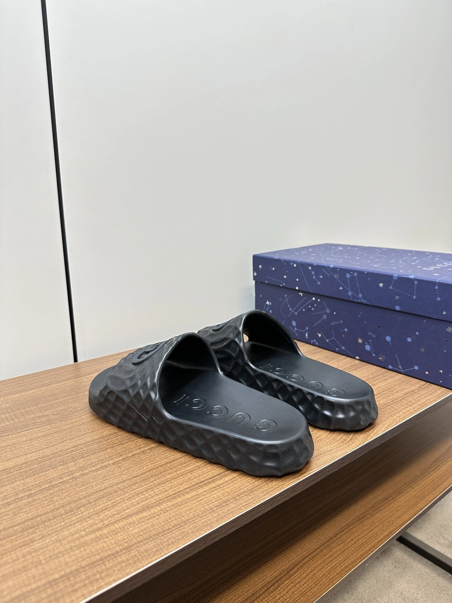 OOBB--- 6u33i 770801 J8710 1000 Thick soles：2CM item:D-X062E2016W