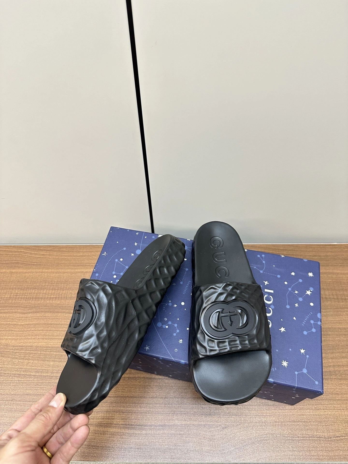 OOBB--- 6u33i 770801 J8710 1000 Thick soles：2CM item:D-X062E2016W