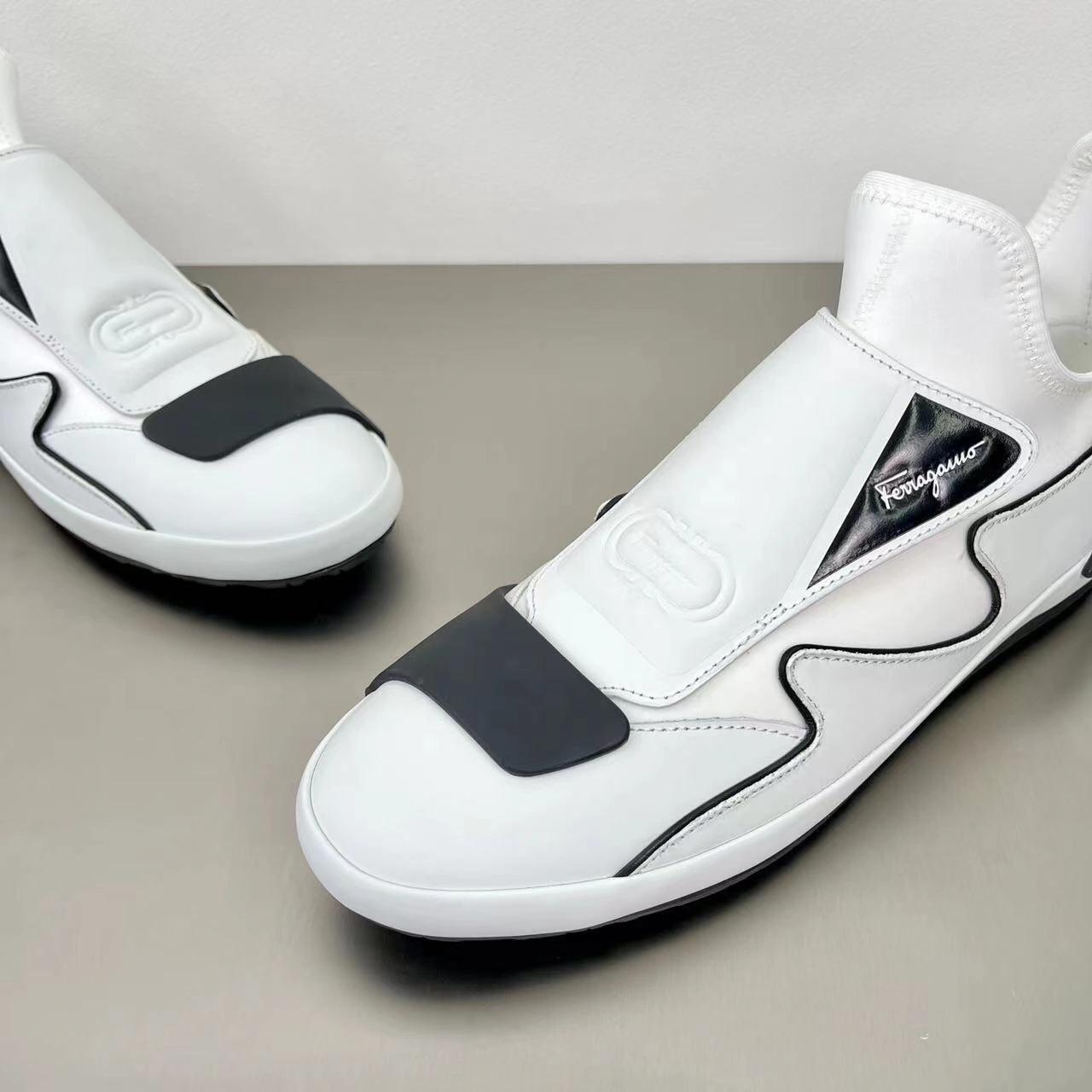 OOBB-- 020532 749222 2colour item:B-X185G1115-2