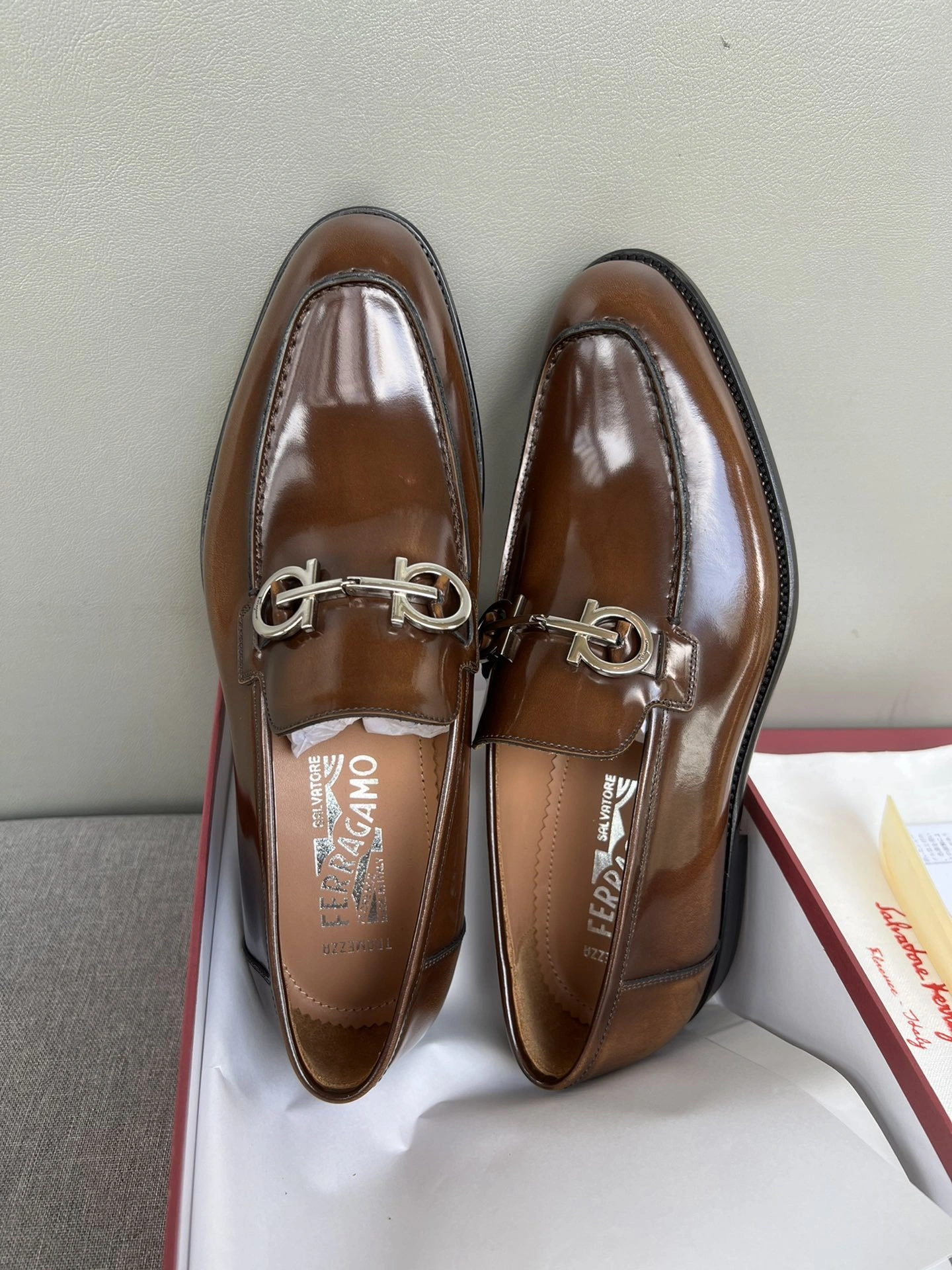 OOBB-- 021117 758314 cowhide item:D-X158A1069