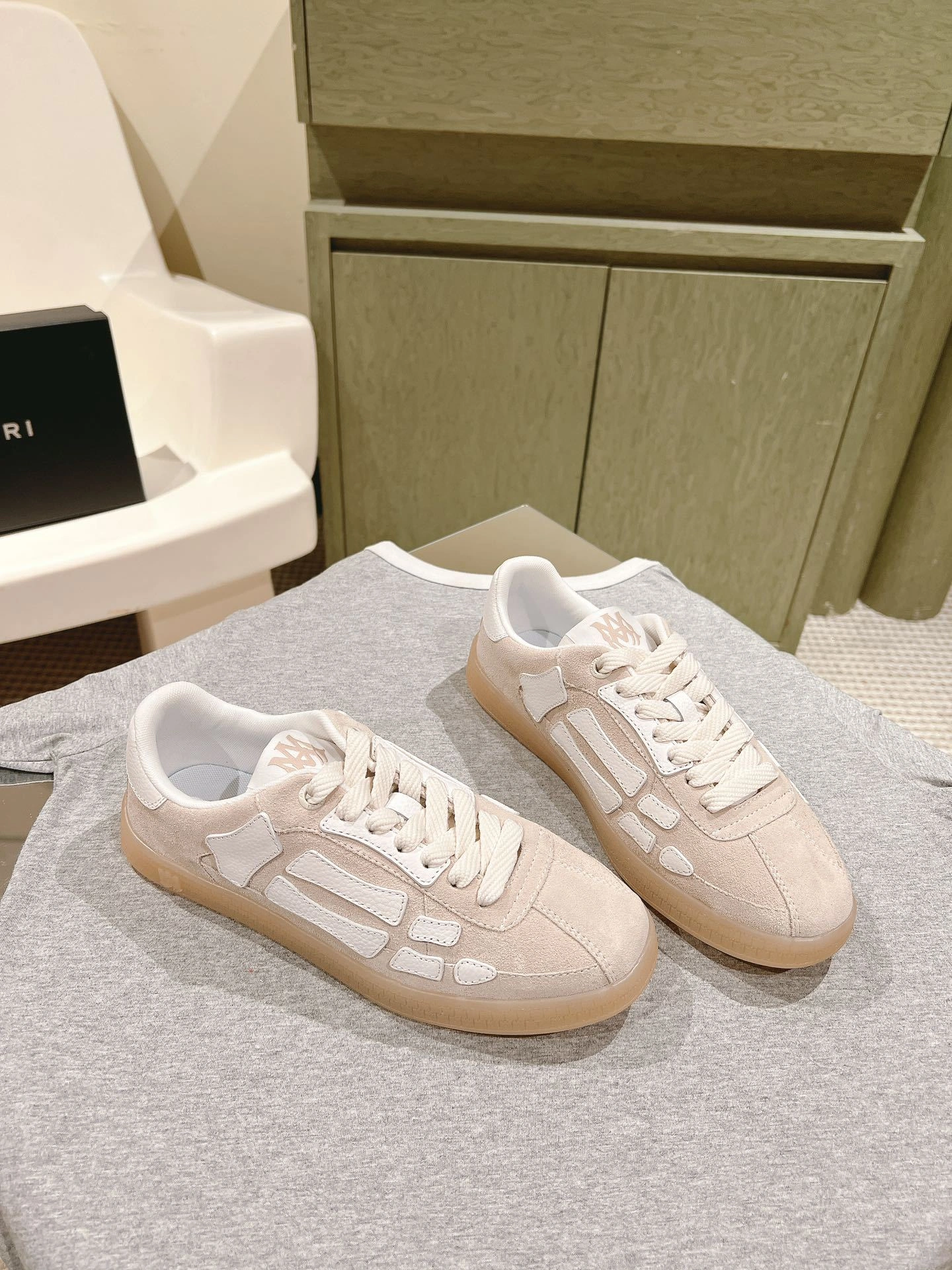 OOBB-- 17iri AMFOSR1102-295 cowhide item：E-X362I2924