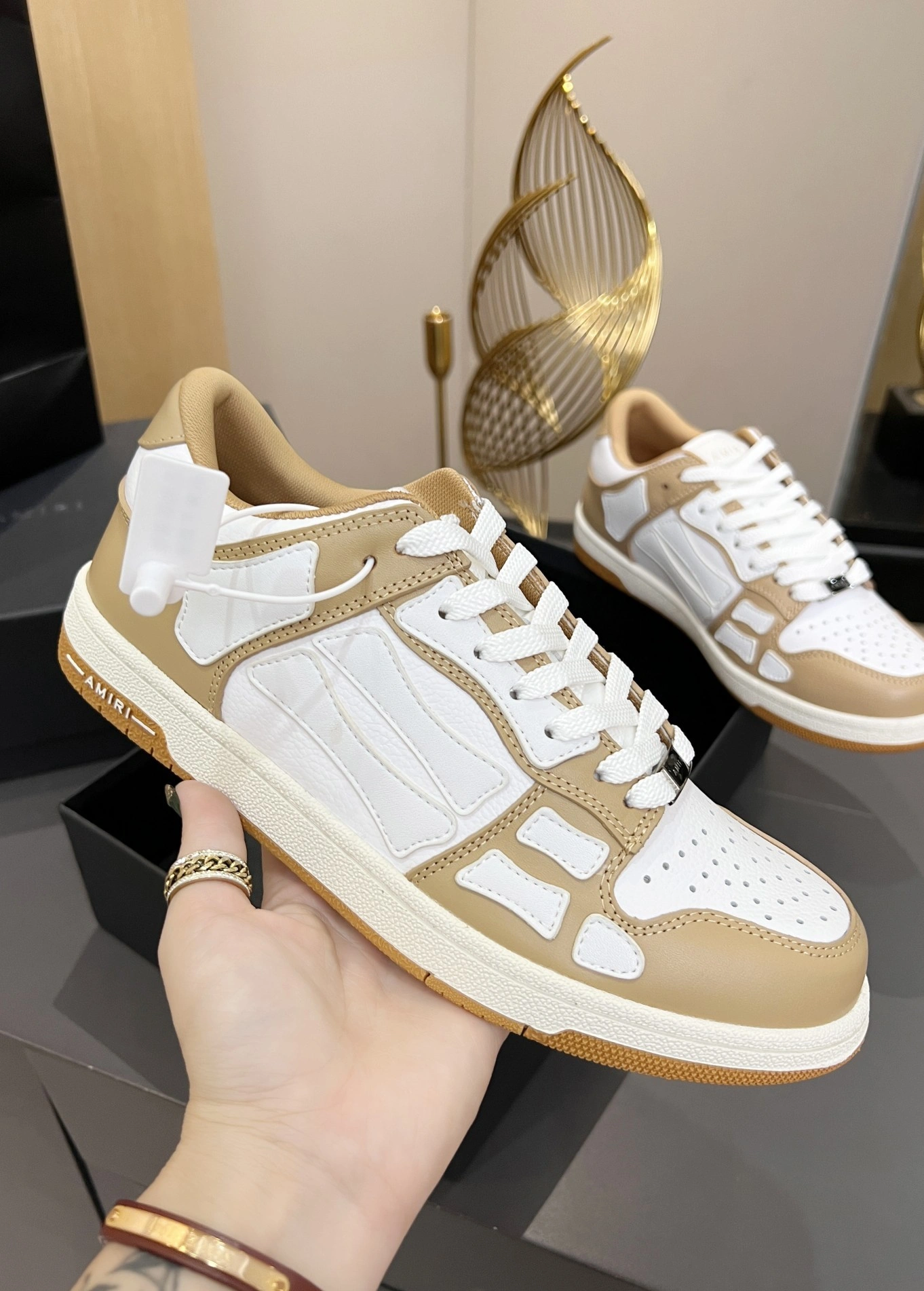 OOBB-- 17iri MFS003-281 cowhide item:E-X555A0224