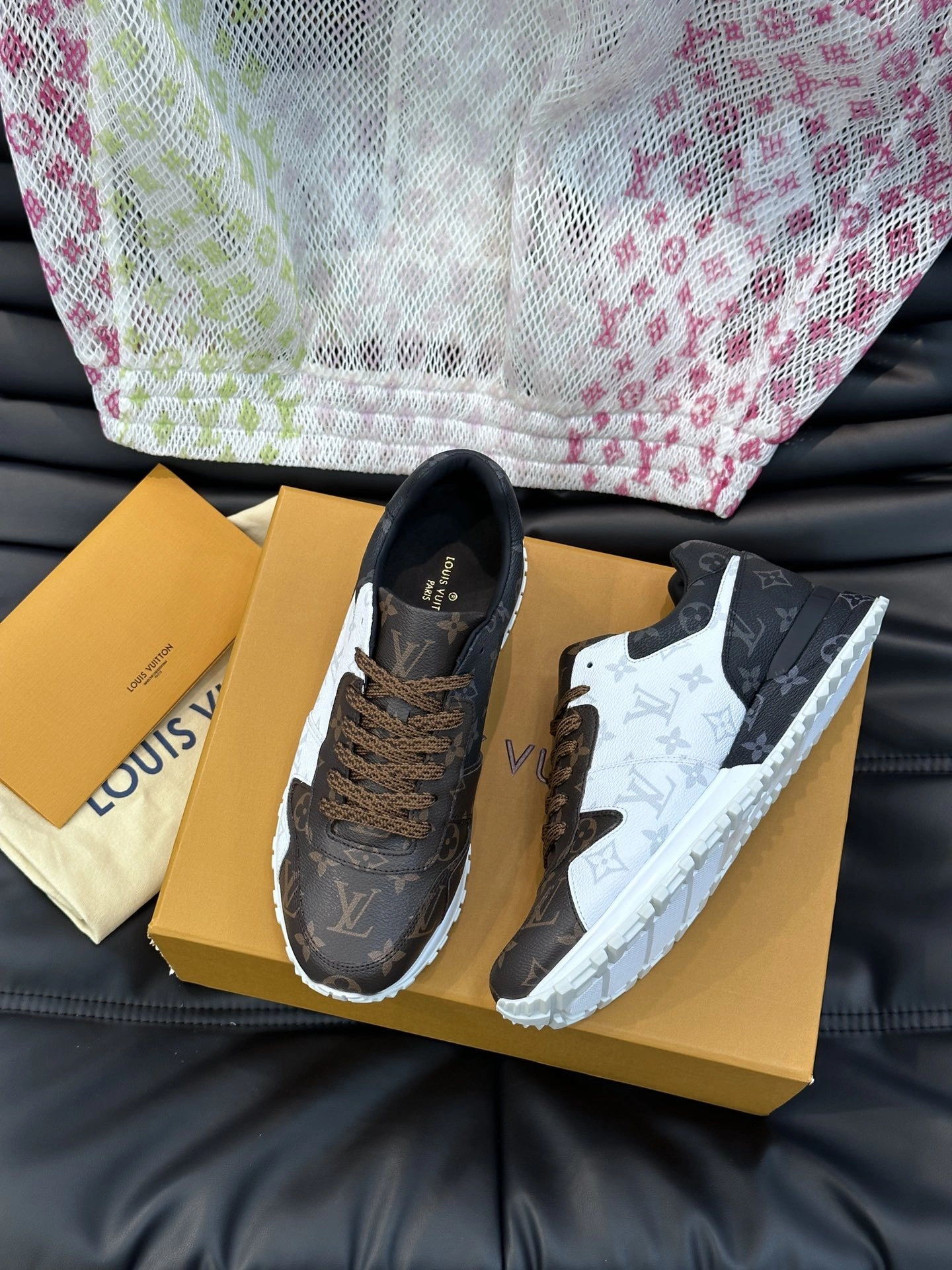OOBB-- 1A3N7W cowhide item:D-X158M1121