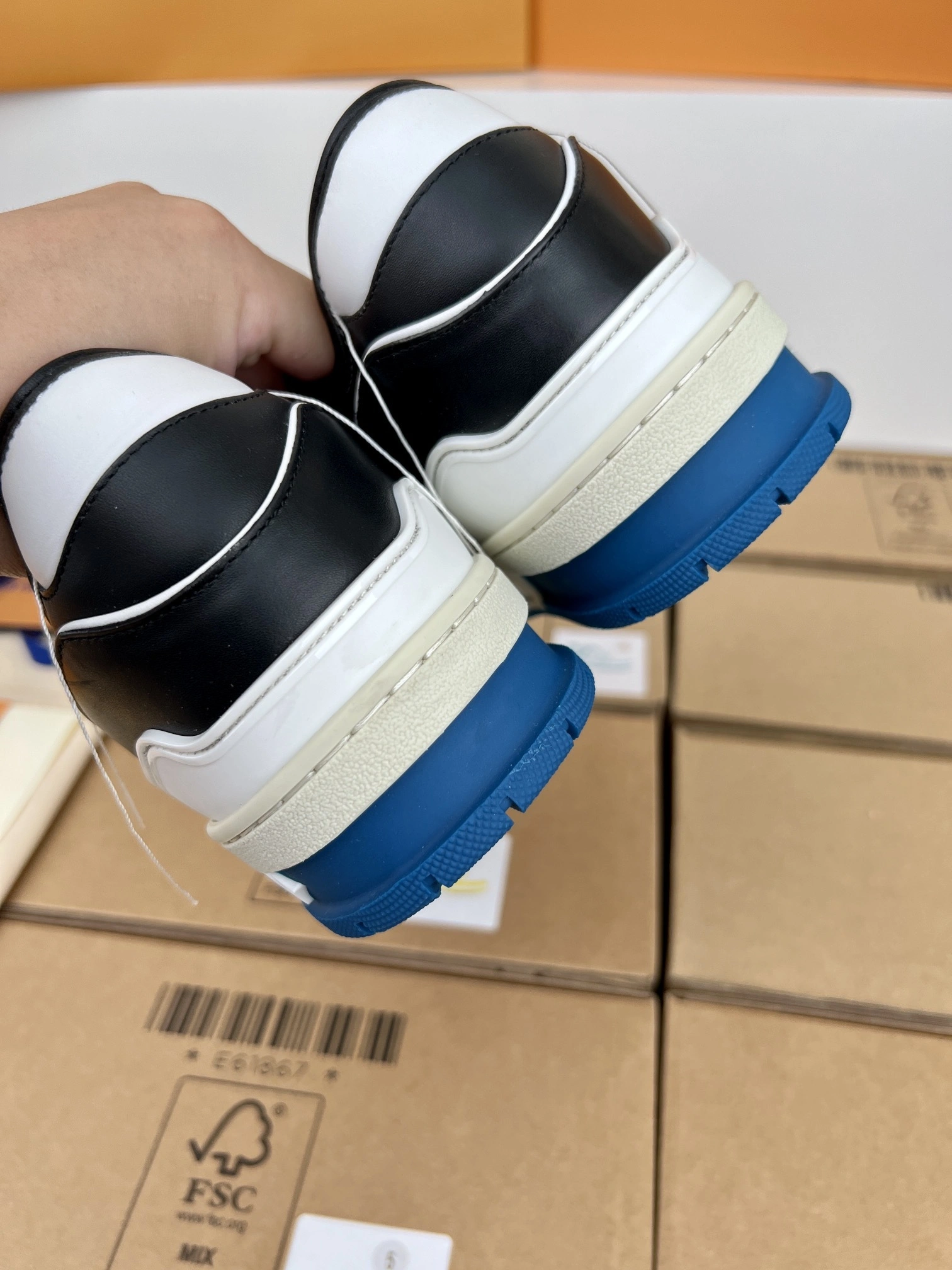 OOBB-- 1A8Q7L item:C-X430F0719Y