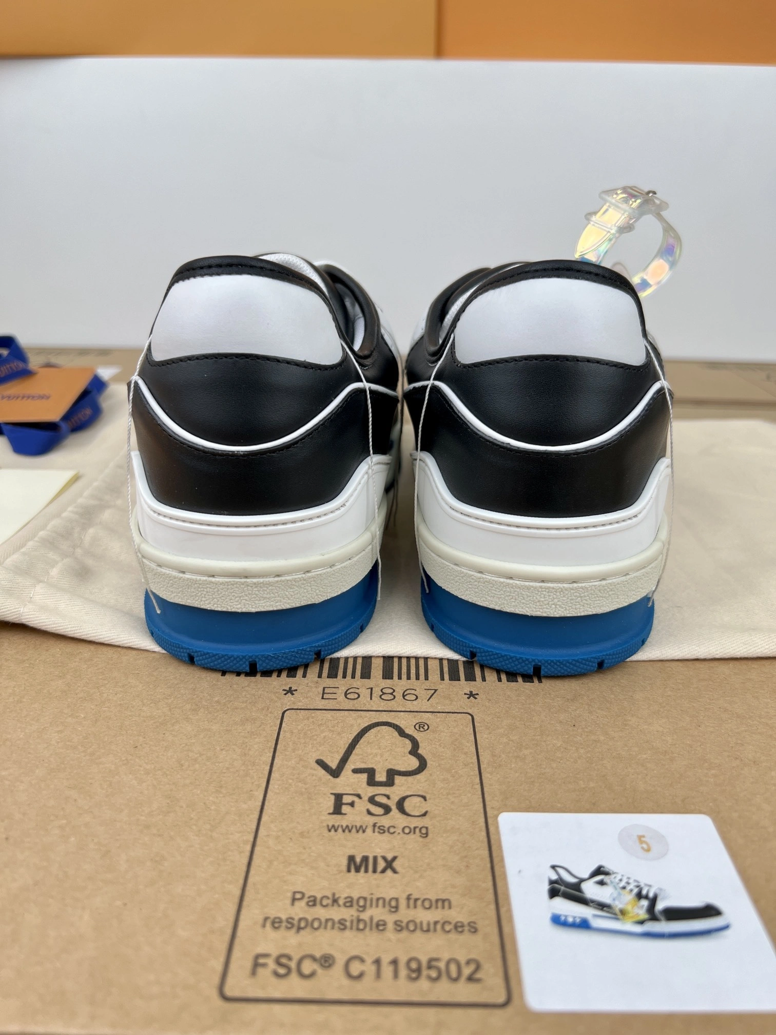 OOBB-- 1A8Q7L item:C-X430F0719Y
