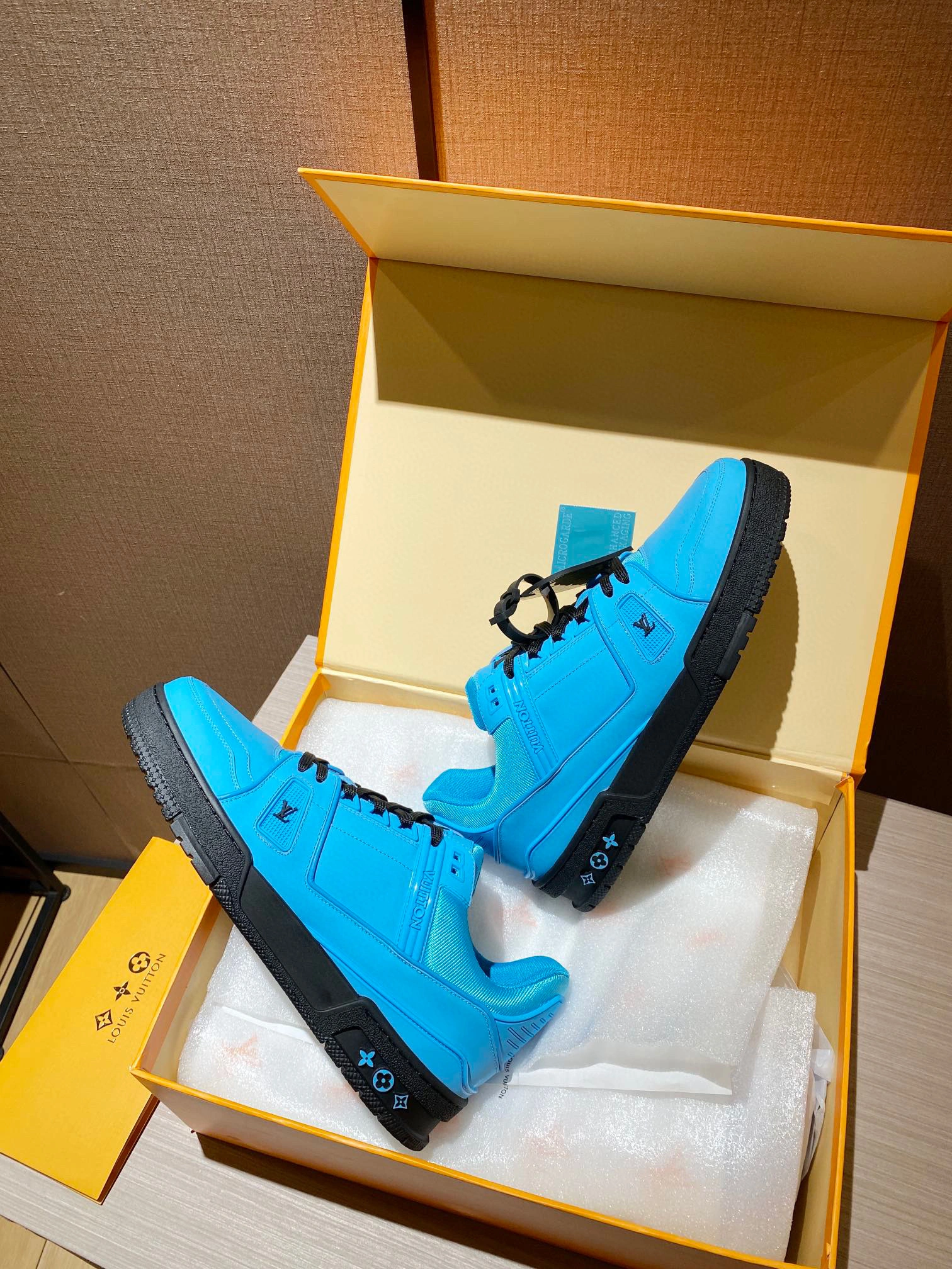 OOBB-- 1A9FJ0 TRAINER item:B-X302E0735L