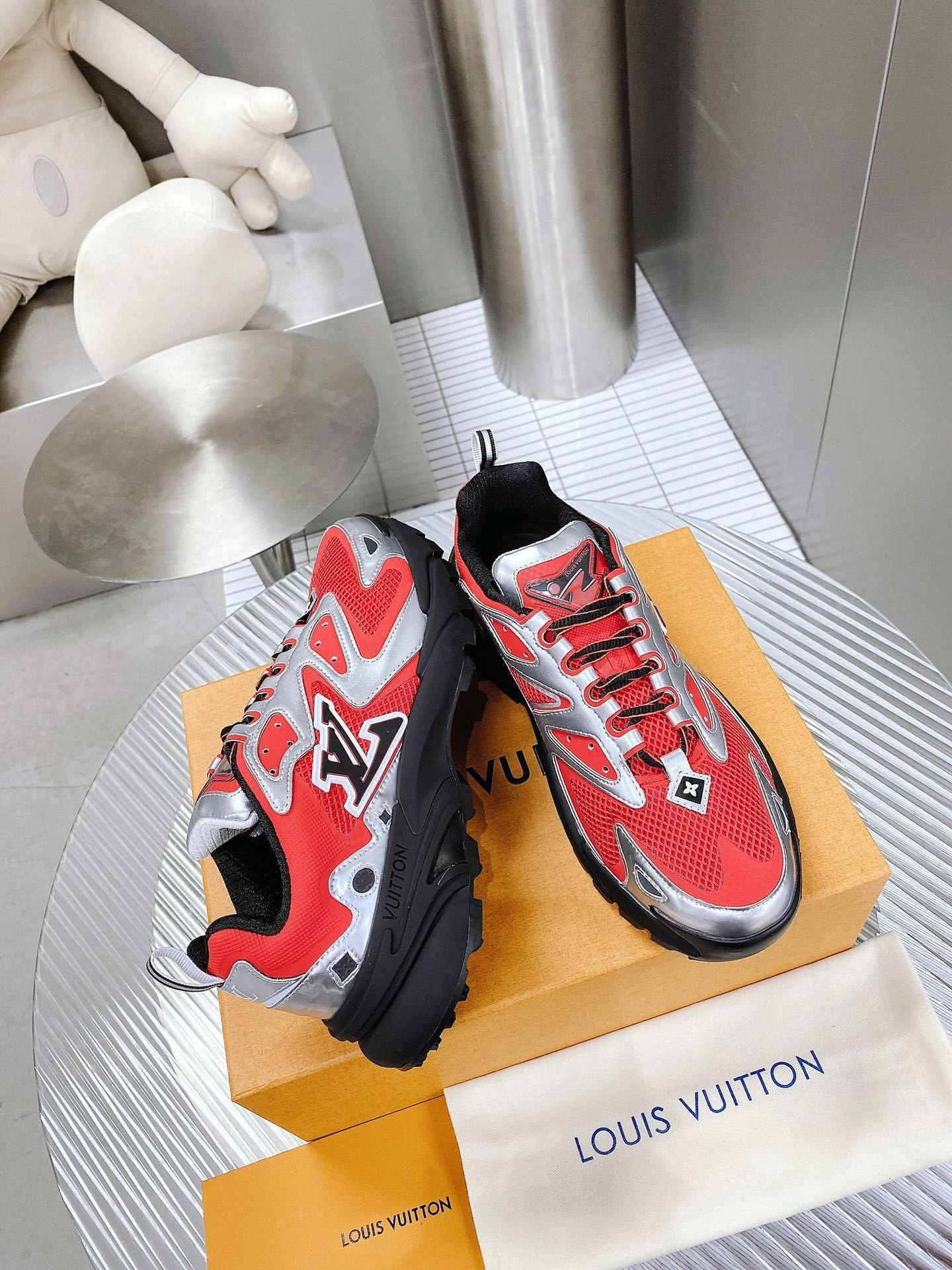 OOBB-- 1AA396 Runner Tatic item:D-X230A1048