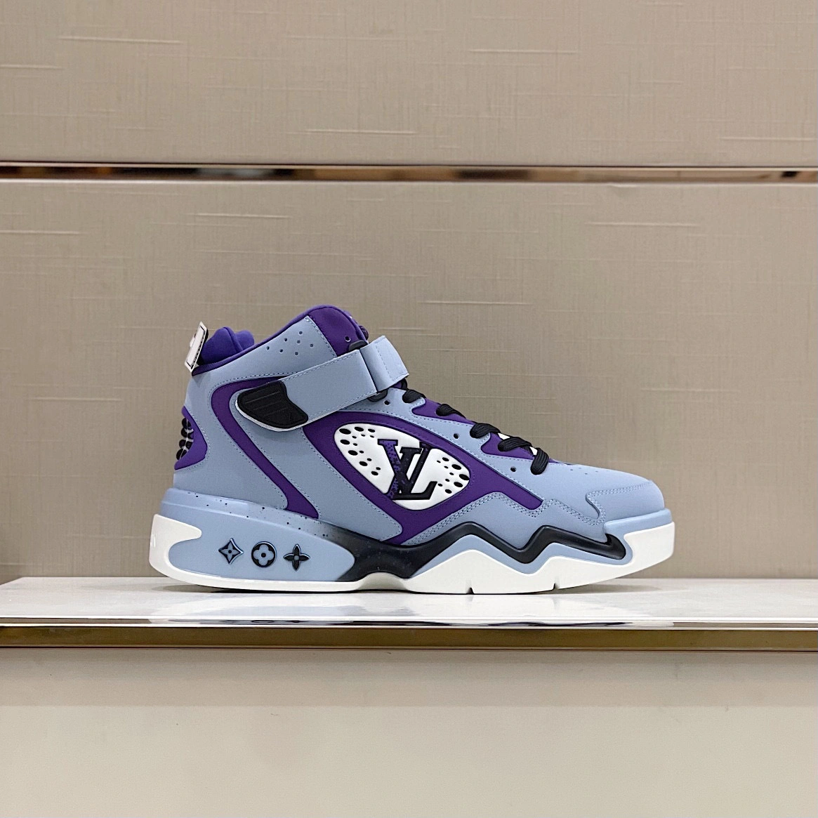 OOBB-- 1AAHEO Trainer 2 cowhide item：B-X158K0107C