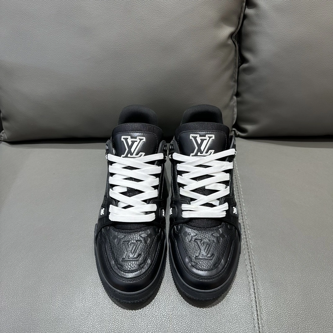 OOBB-- 1AAREW Trainer cowhide item:D-X230M1210