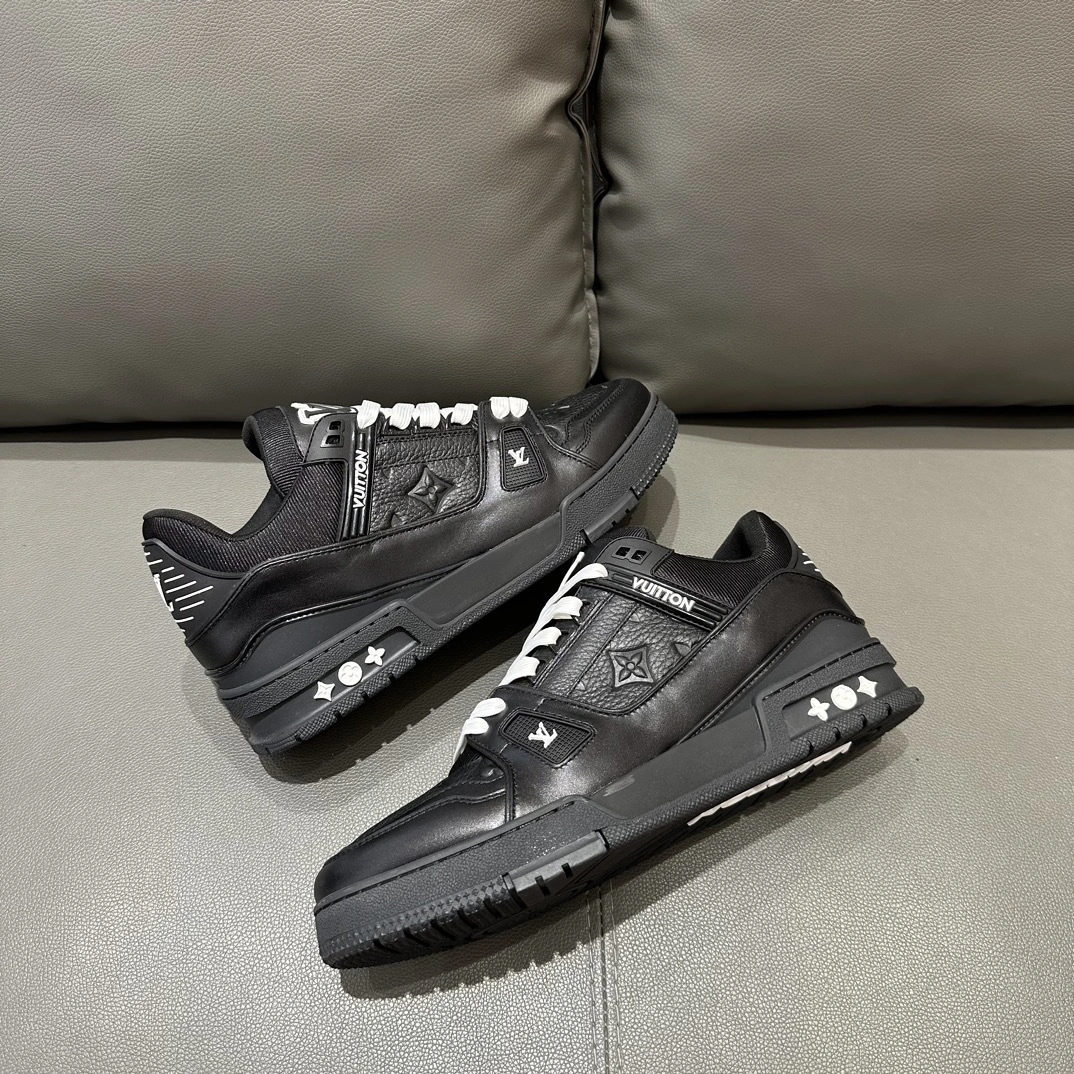 OOBB-- 1AAREW Trainer cowhide item:D-X230M1210