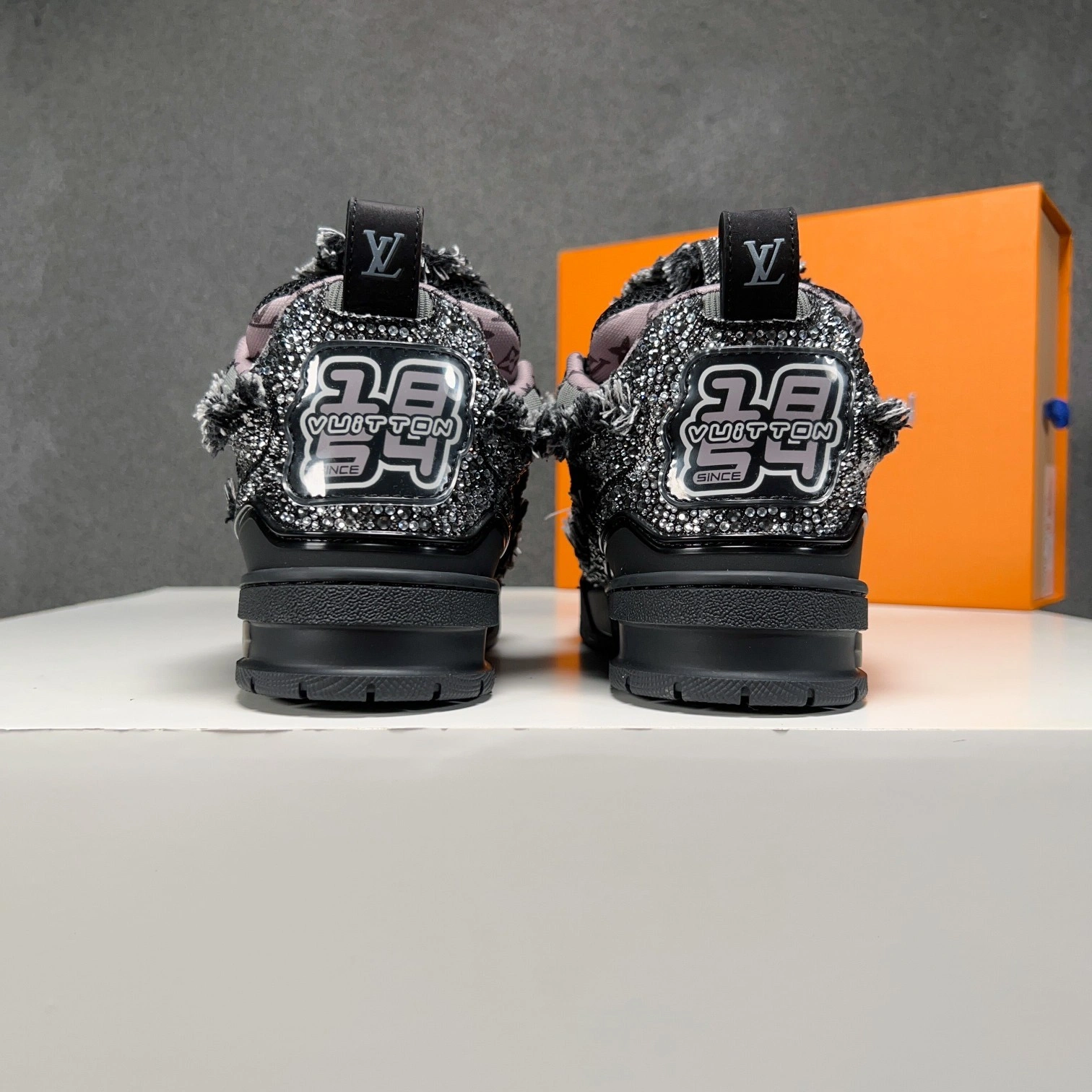OOBB-- 1ABMHT item:C-X158I0648Y