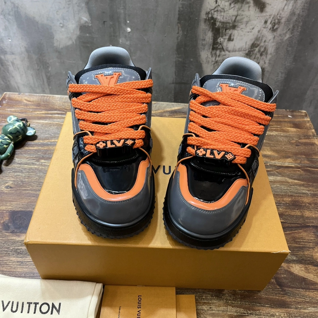 OOBB-- 1ACF6G Calfskin item: D-X158B2342