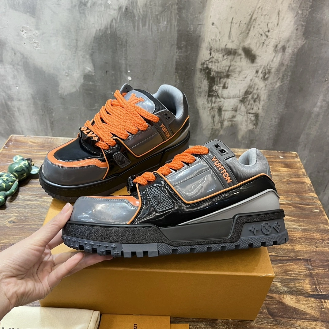 OOBB-- 1ACF6G Calfskin item: D-X158B2342