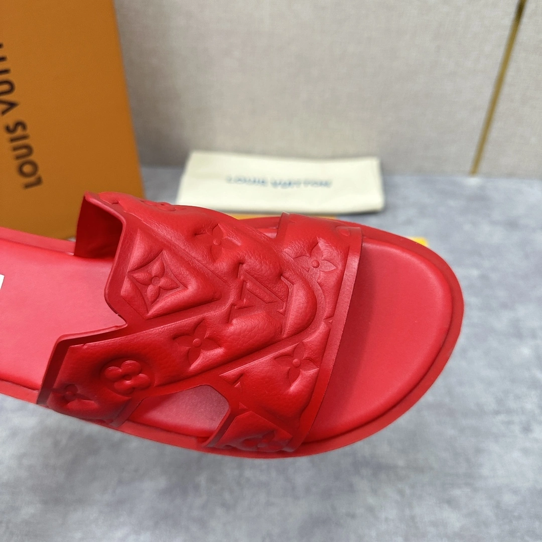 OOBB-- 1ACHK0 Calfskin item:D-X158M1212