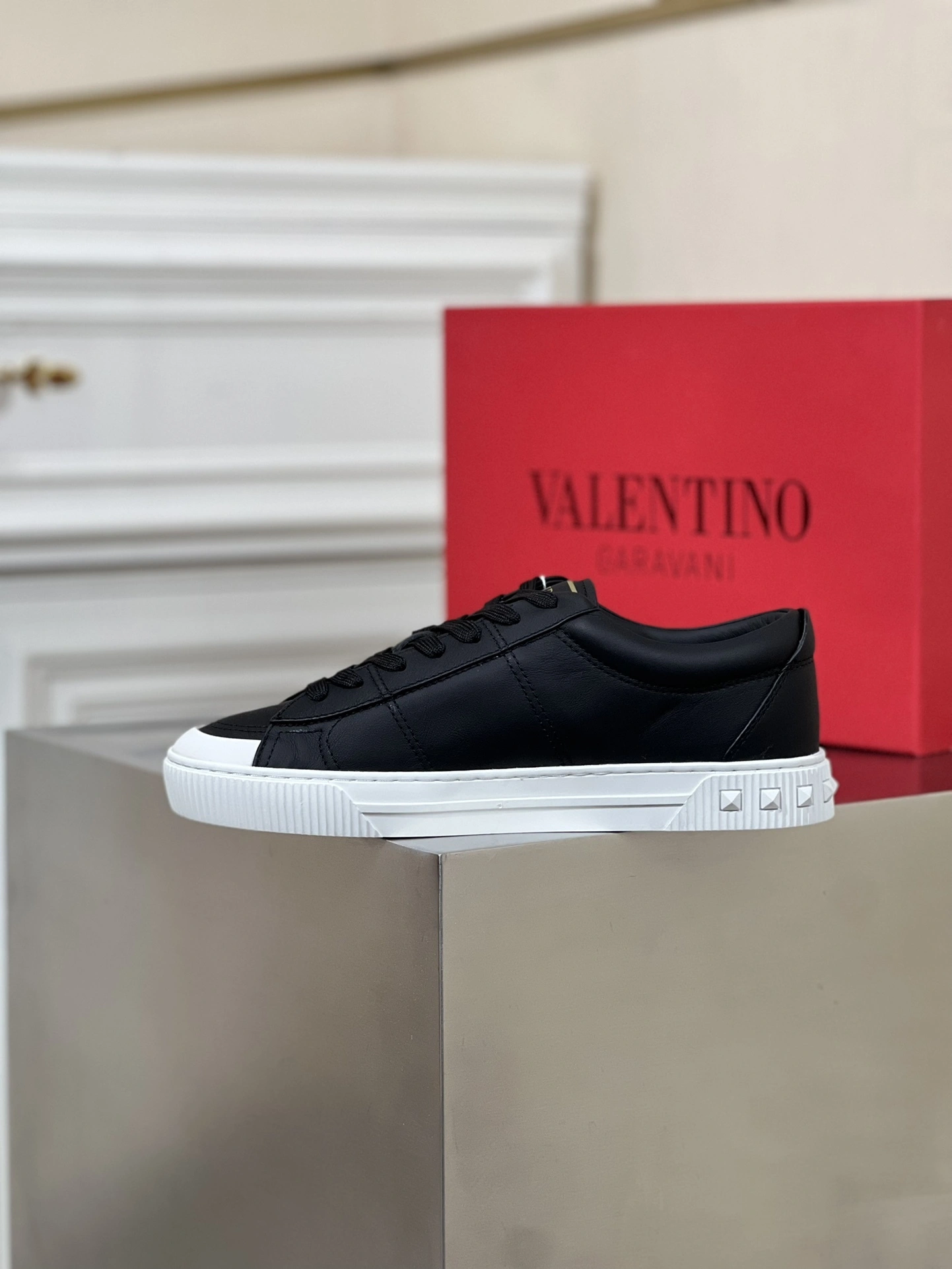 OOBB-- 1Y2S0F90JKD0NO Calfskin CITYPLANET logo item: D-X158B2359