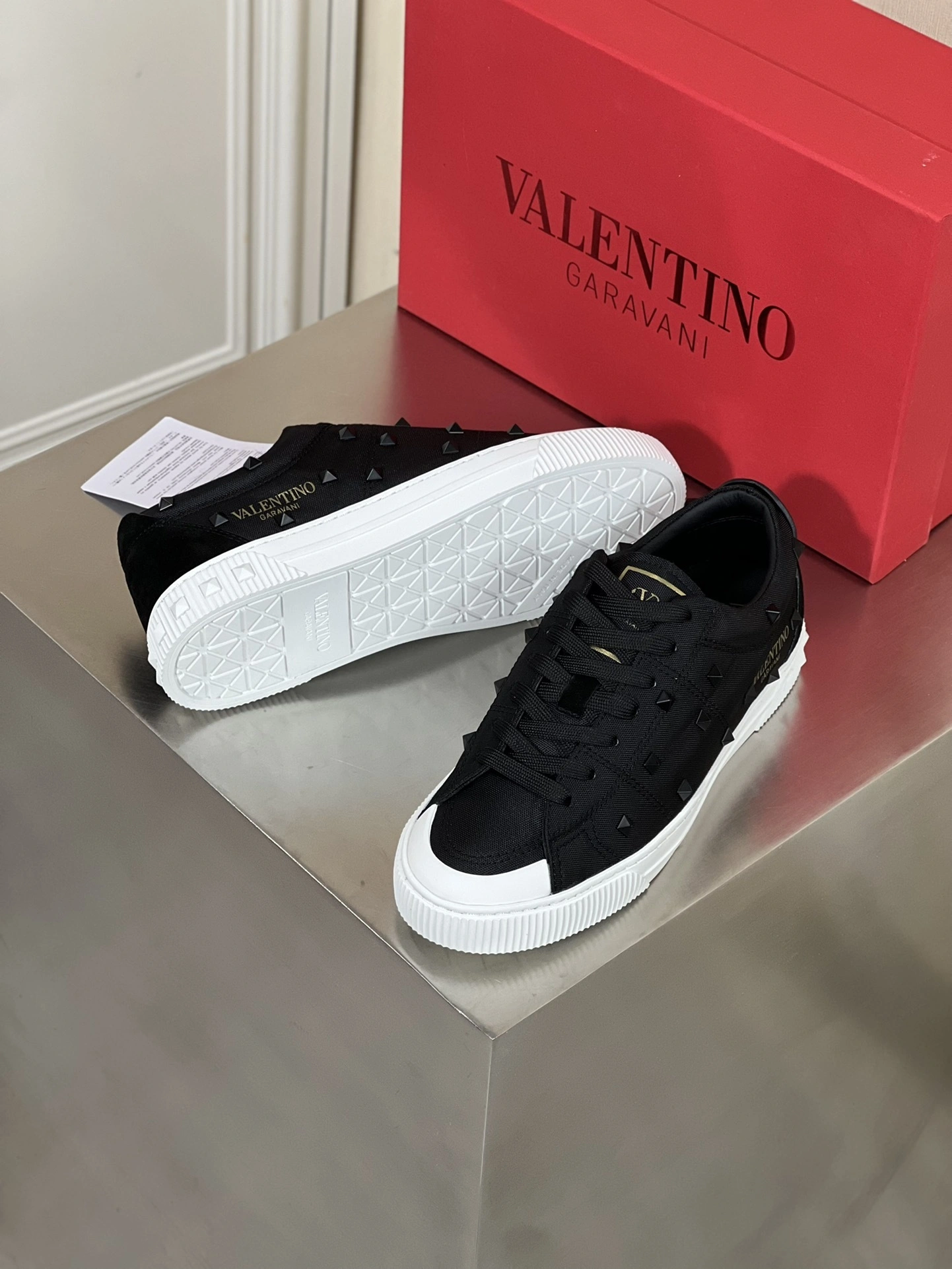 OOBB-- 1Y2S0F90KEQ0NO Calfskin CITYPLANET logo item: D-X158B2362