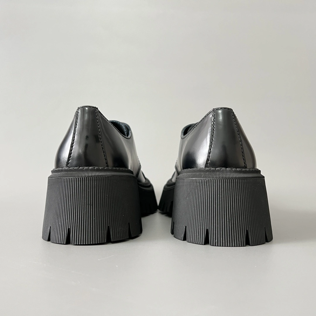 OOBB-- 218593i161 615697WA8E91000Tractor cowhide item:E-X300H1324