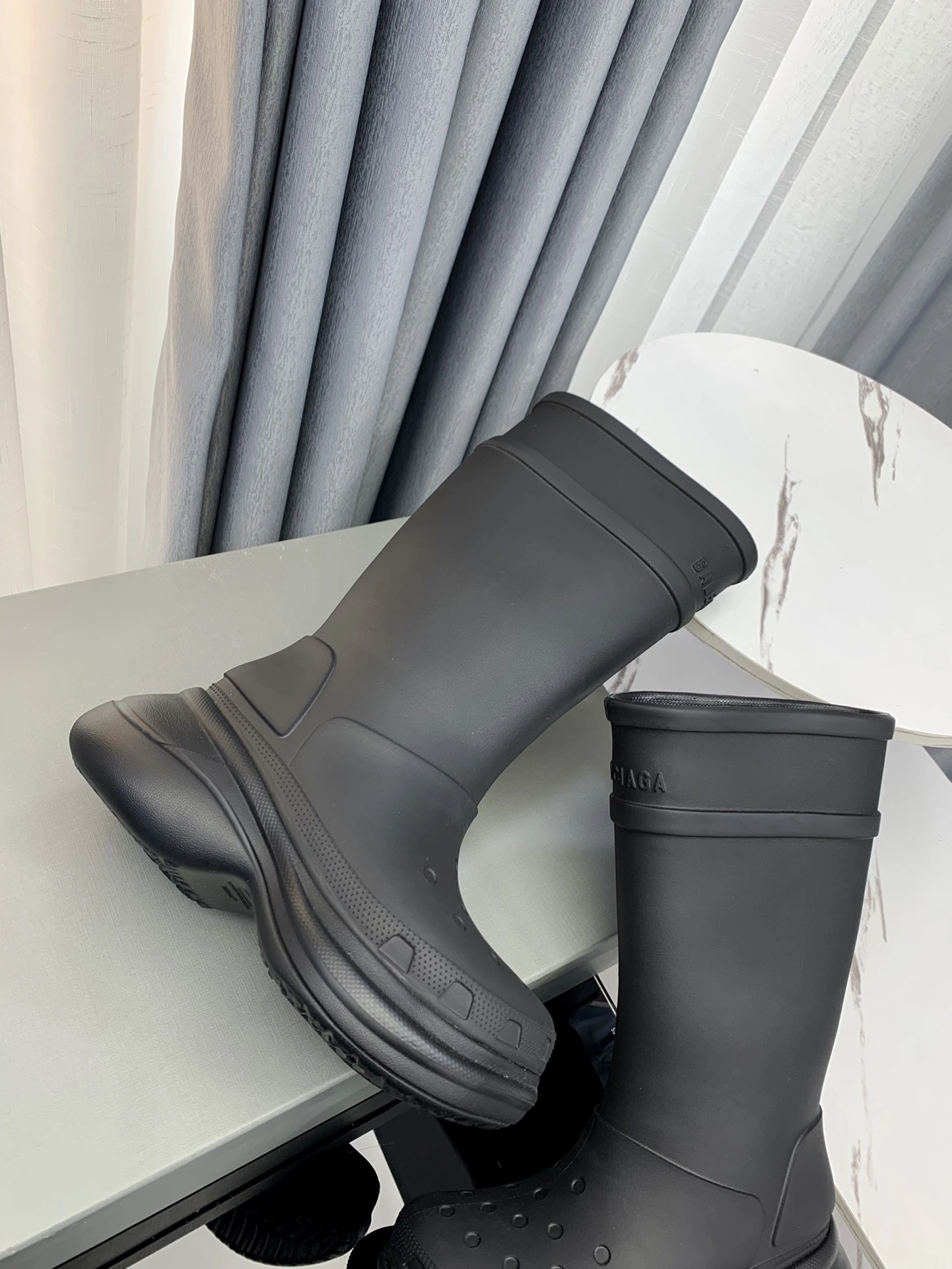 OOBB-- 218593i161 677384W1S8E100 Heel height ：6CM item:E-X302I1694H