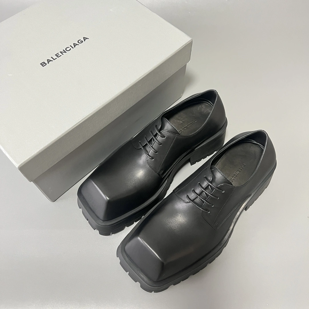 OOBB-- 218593i161 678410WB9201000 ractor cowhide item:E-X300H1325