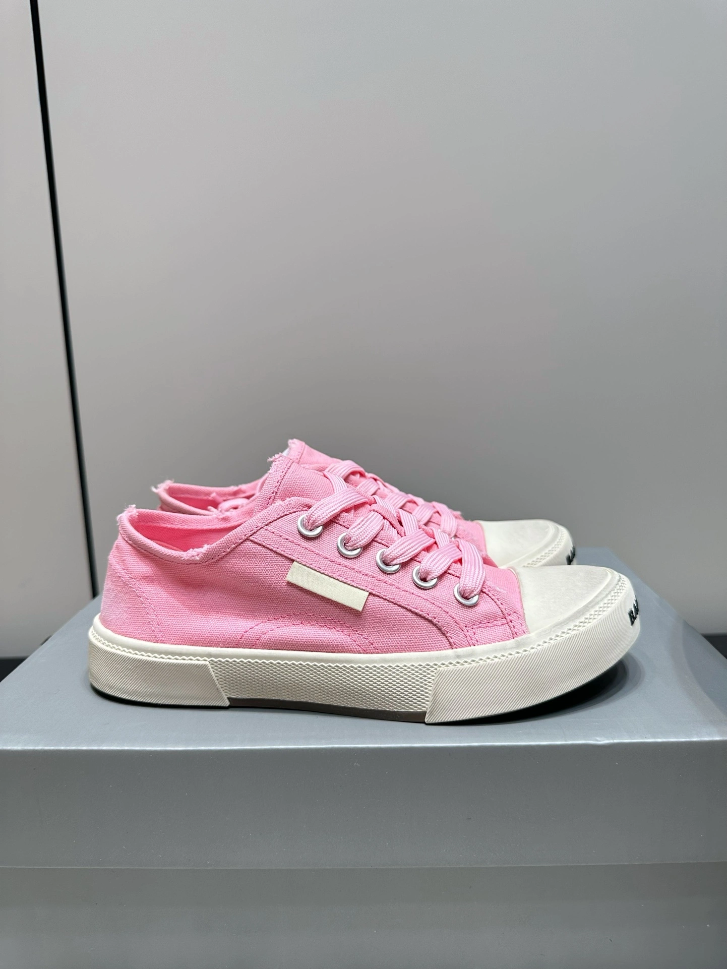 OOBB-- 218593i161 688757W3RC25590 Thick soles：3CM item:D-X000F1271