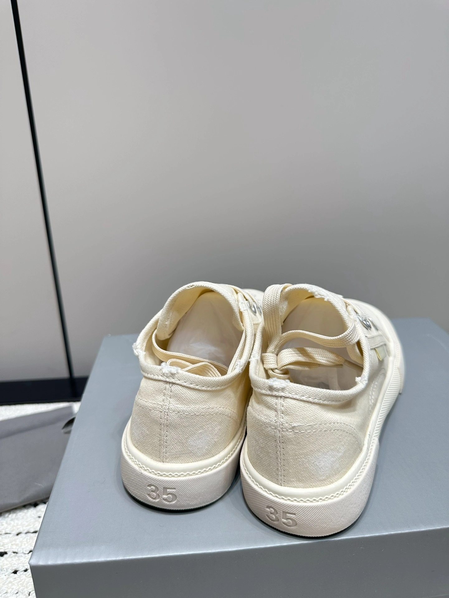 OOBB-- 218593i161 688757W3RC59090 Thick soles：3CM item:D-X000F1272