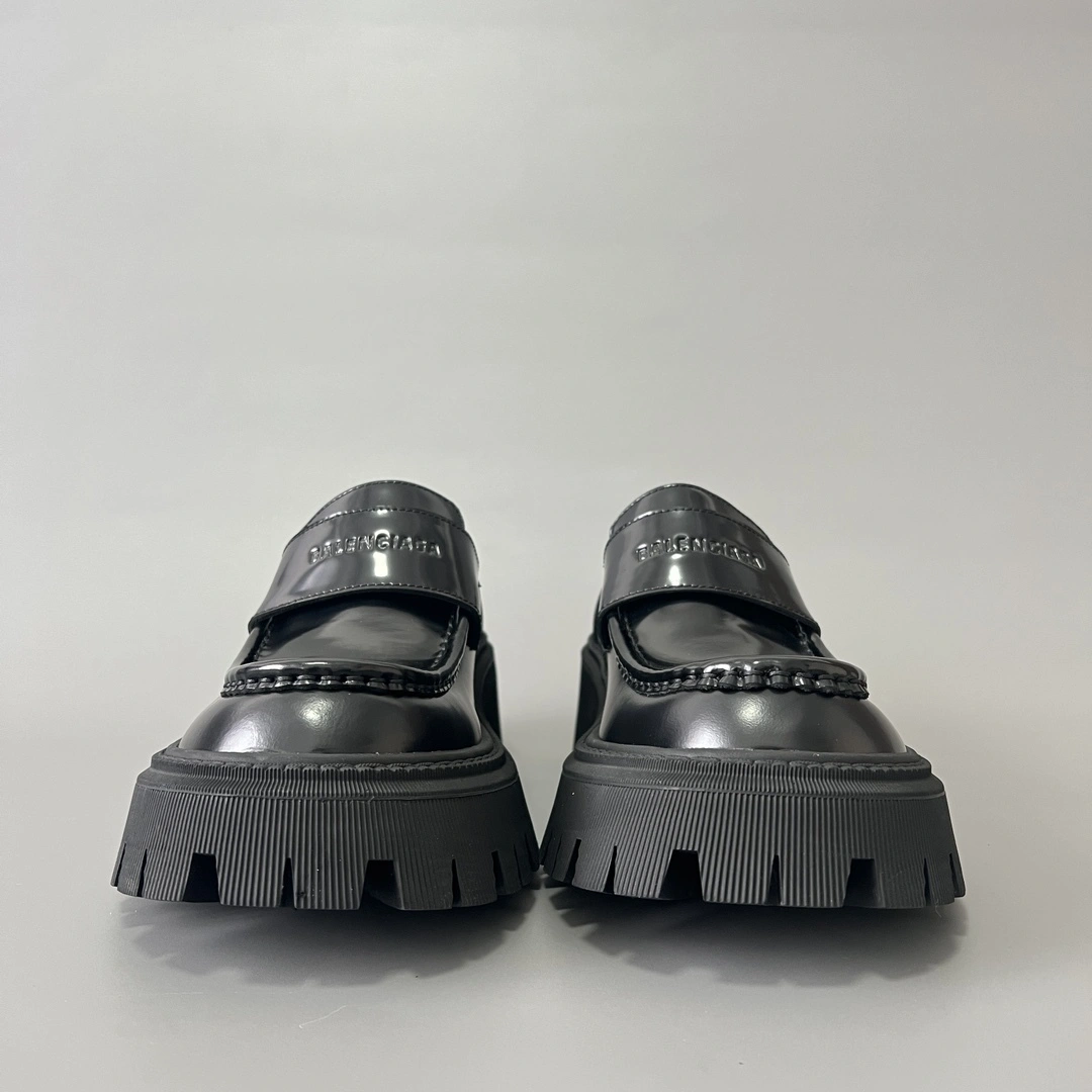 OOBB-- 218593i161 760433WA8E91000 ractor cowhide item:E-X300H1326