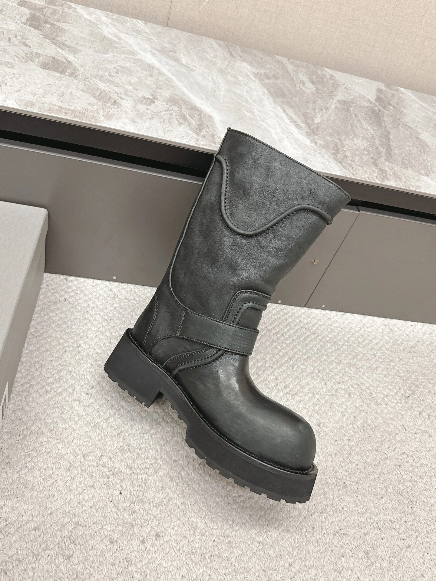 OOBB-- 218593i161 833581WCAL11080 cowhide item:E-X062H0656