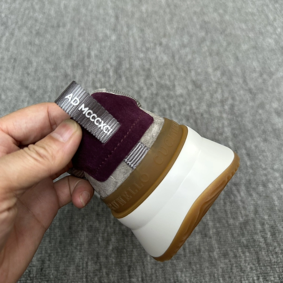 OOBB-- 2ru9588o MZUFLPO278CLZ24 cowhide item:E-X158D0239W