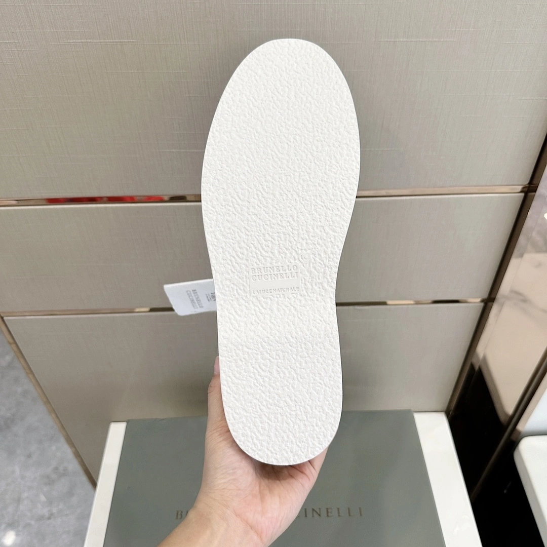 OOBB-- 2ru9588o MZUSILS776C7663 cowhide item:E-X158D0241W