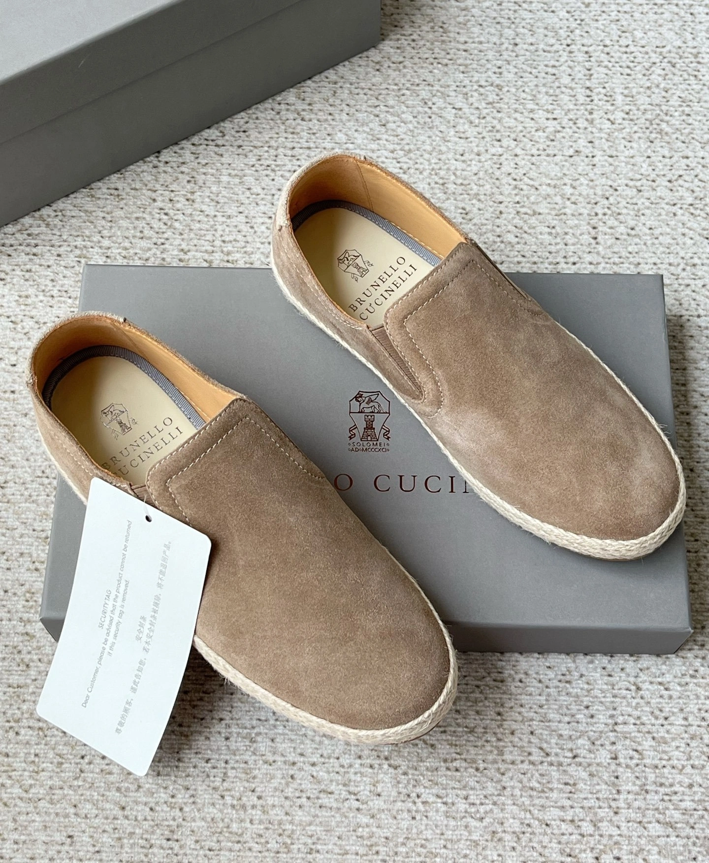 OOBB-- 2ru9588o MZUSISI837CDH26 Calfskin cowhide item:E-X000J0922