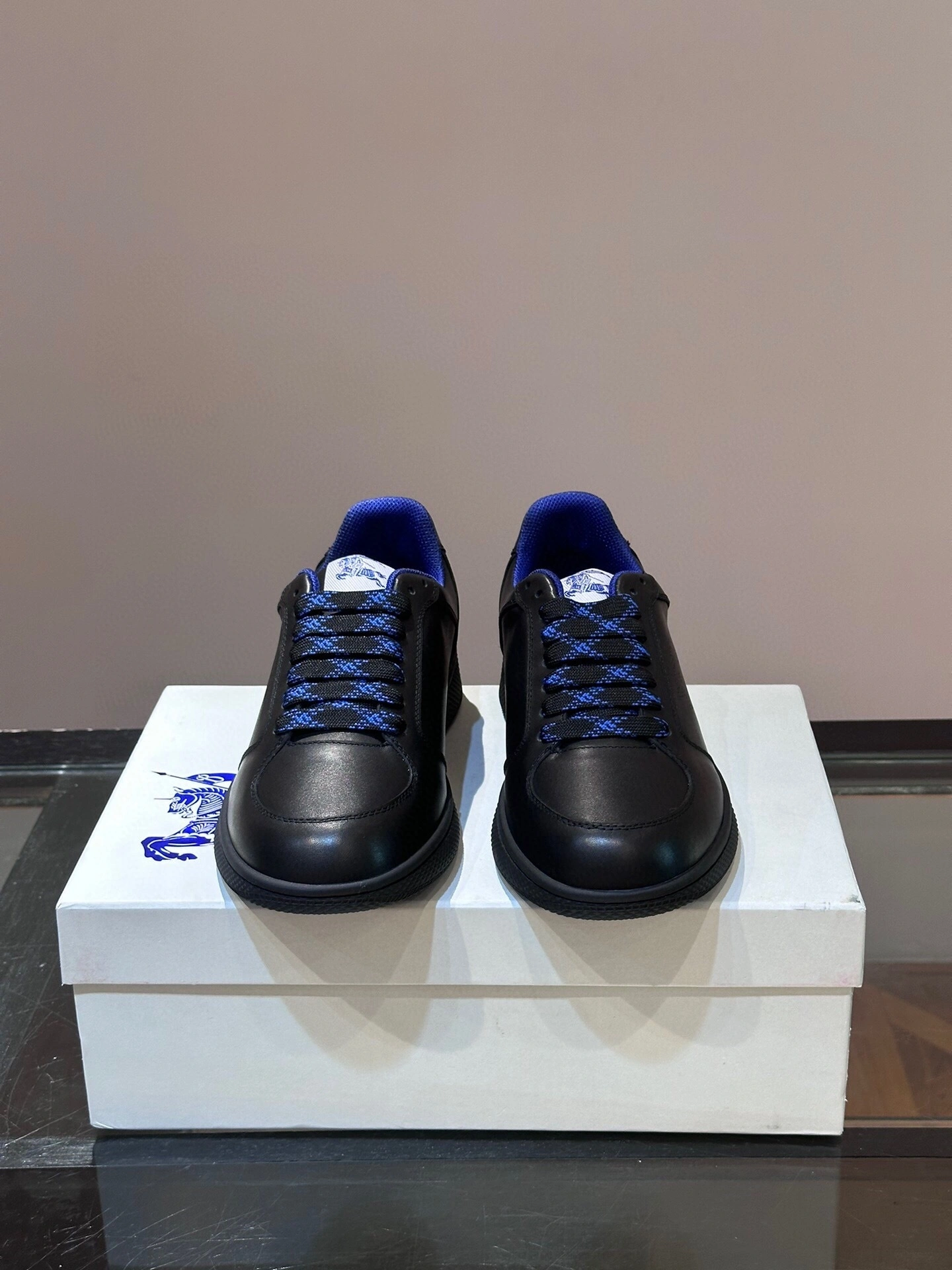 OOBB-- 2ur25rry 80956921 cowhide item:D-X158J1251