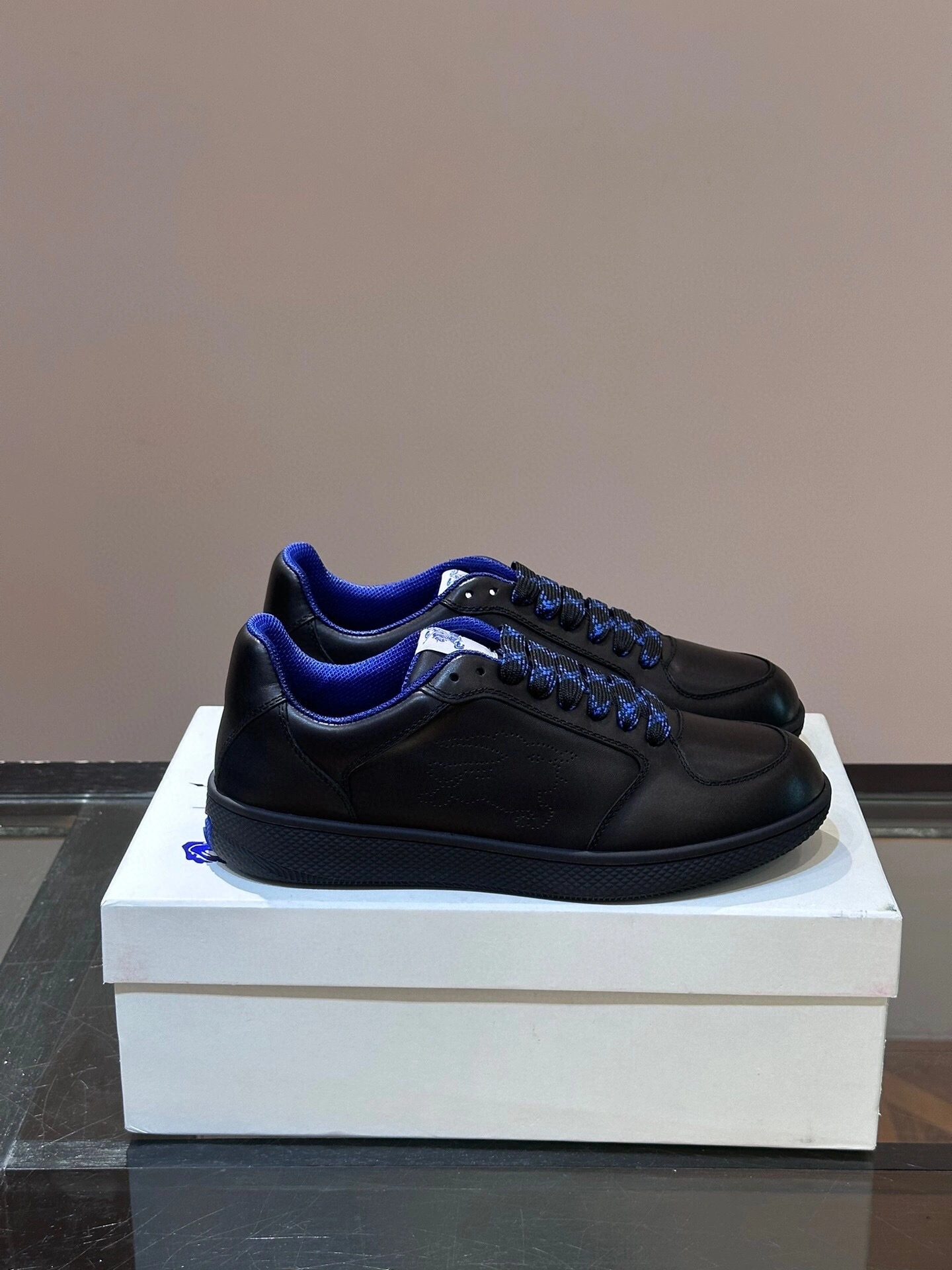 OOBB-- 2ur25rry 80956921 cowhide item:D-X158J1251
