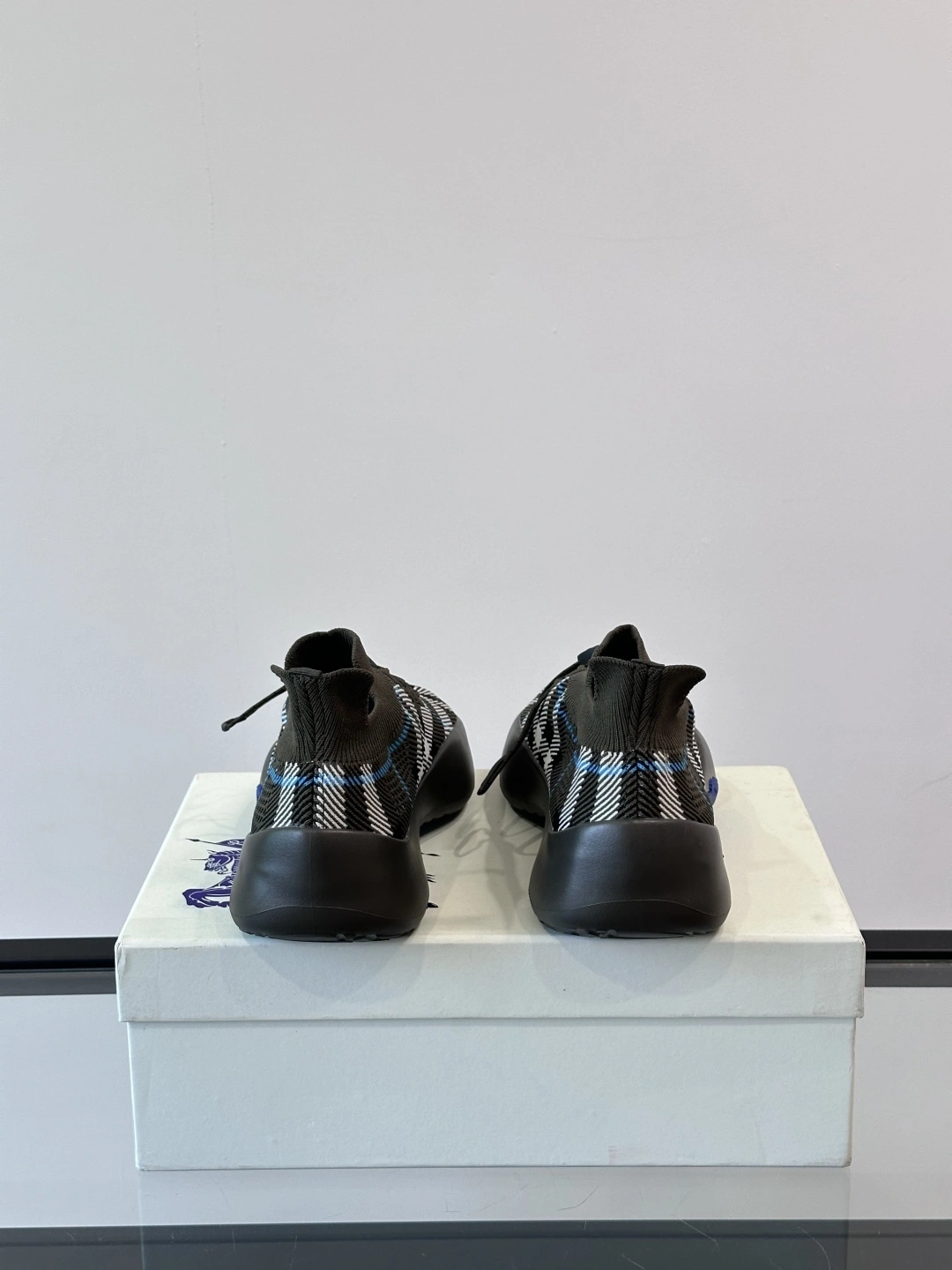 OOBB-- 2ur25rry 81019061 cowhide item:E-X296D0399H