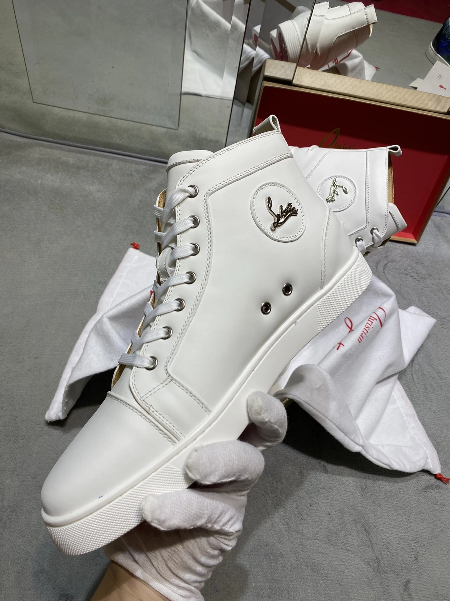 OOBB-- 3091177WH01 item:C-X105E2433Y