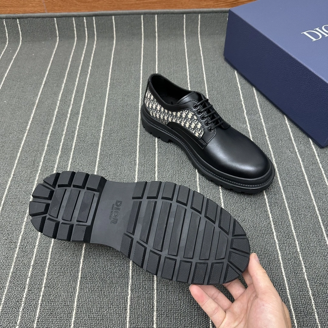 &OOBB-- 3DE319ZKD_H961 Calfskin item:D-X000A1126