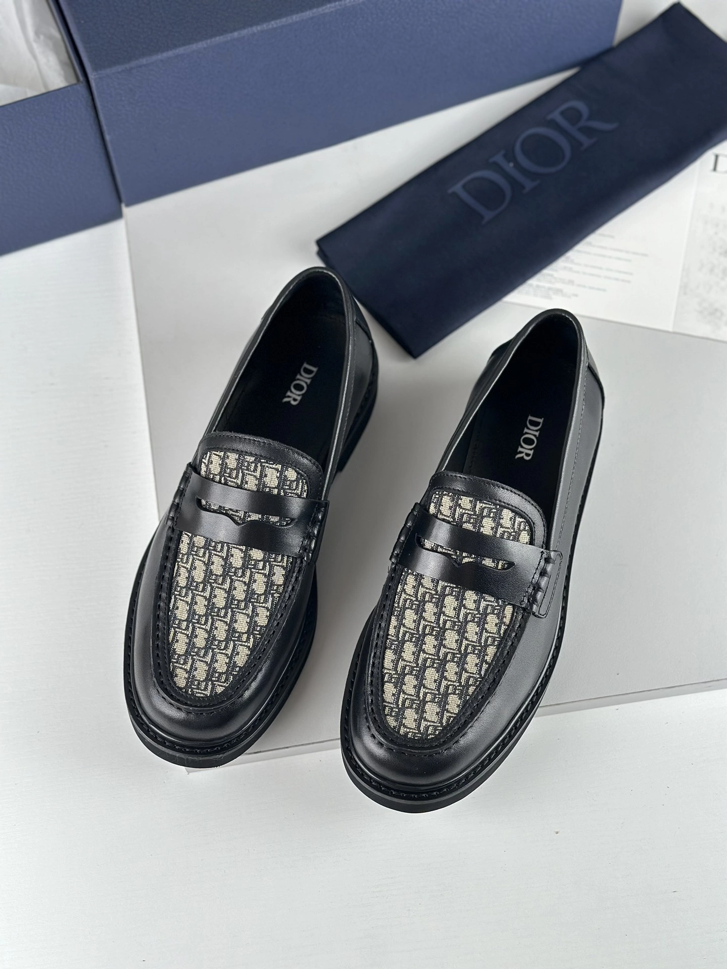 OOBB-- 3LO103ZCD_H961 item:D-X000A1098