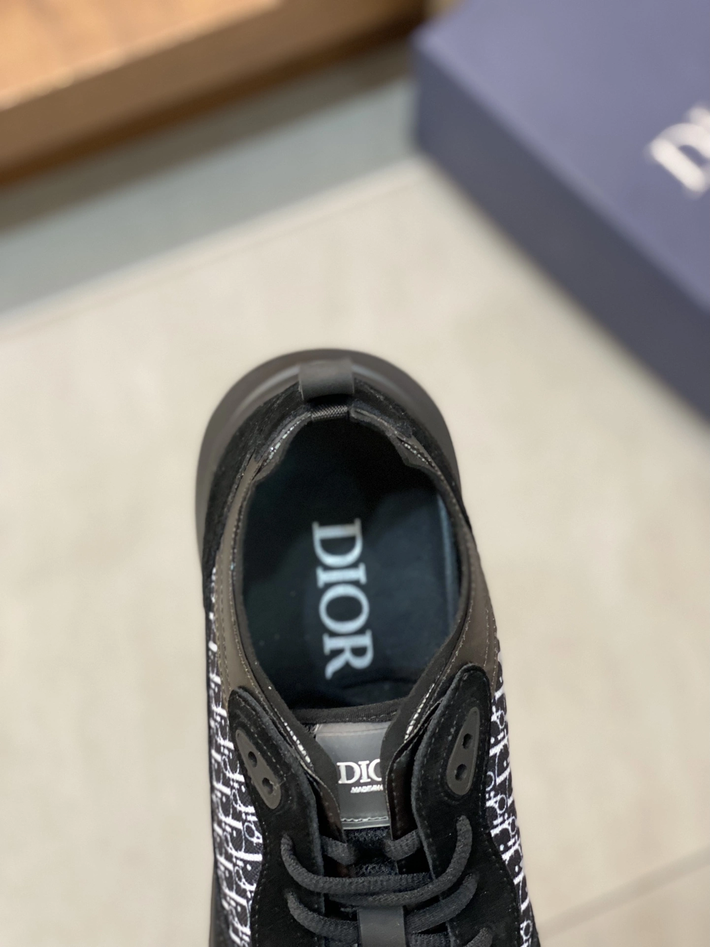 OOBB-- 3SN283YUH_H900 item:C-X158E2510Y