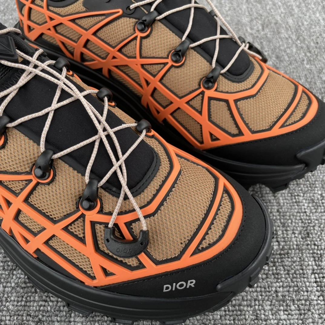 OOBB-- 3SN297ZUV_H268 B31 Runner item:D-X032C0501