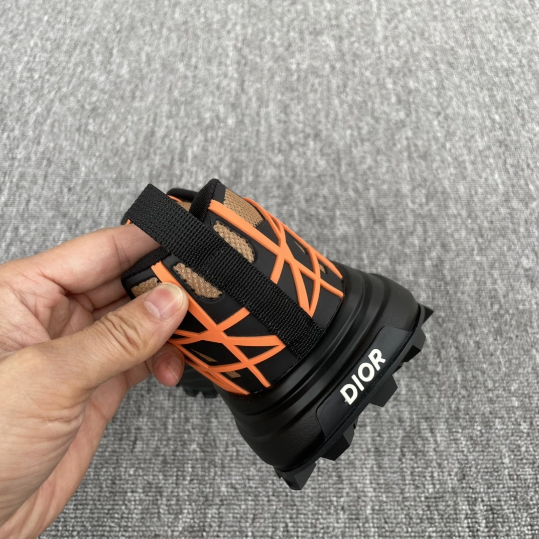 OOBB-- 3SN297ZUV_H268 B31 Runner item:D-X032C0501
