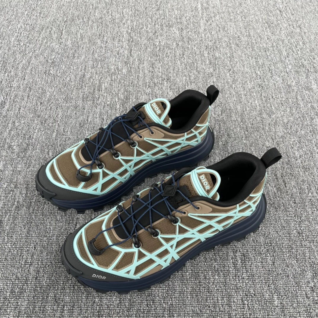 OOBB-- 3SN297ZUV_H561 B31 Runner item:D-X032C0511