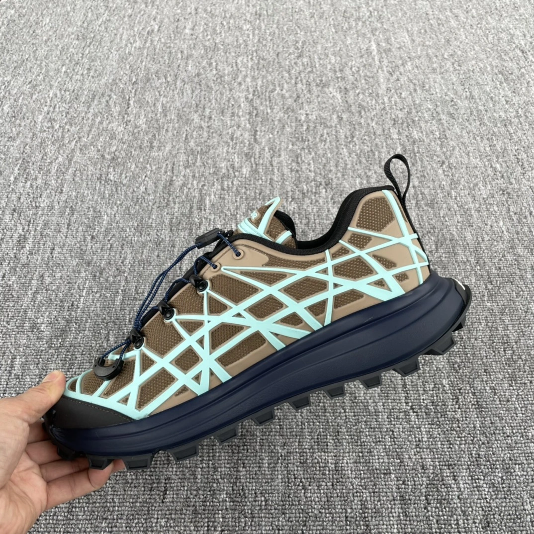 OOBB-- 3SN297ZUV_H561 B31 Runner item:D-X032C0511