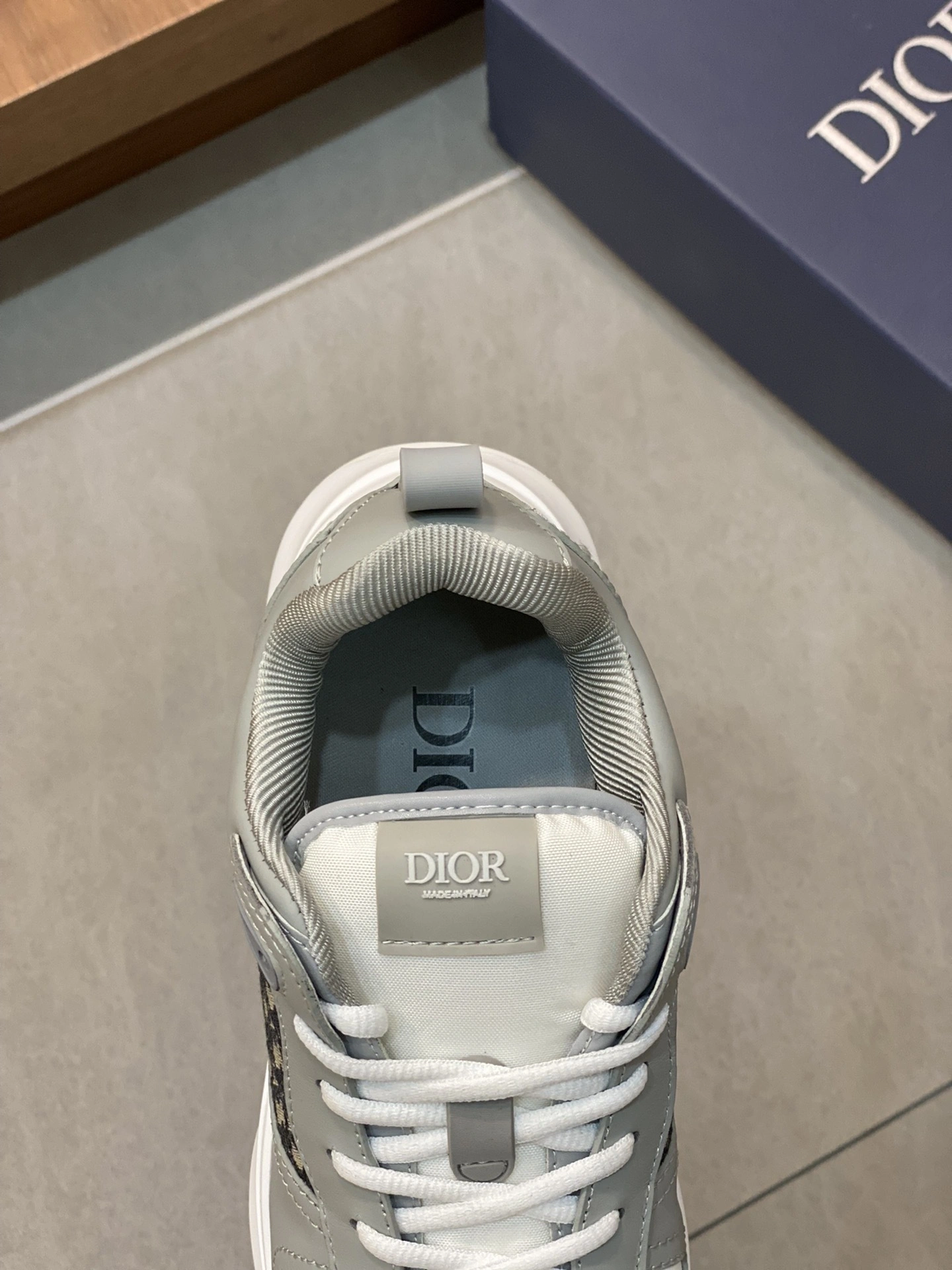 OOBB-- 3SN299ZIR_H165 item:C-X158E2634Y