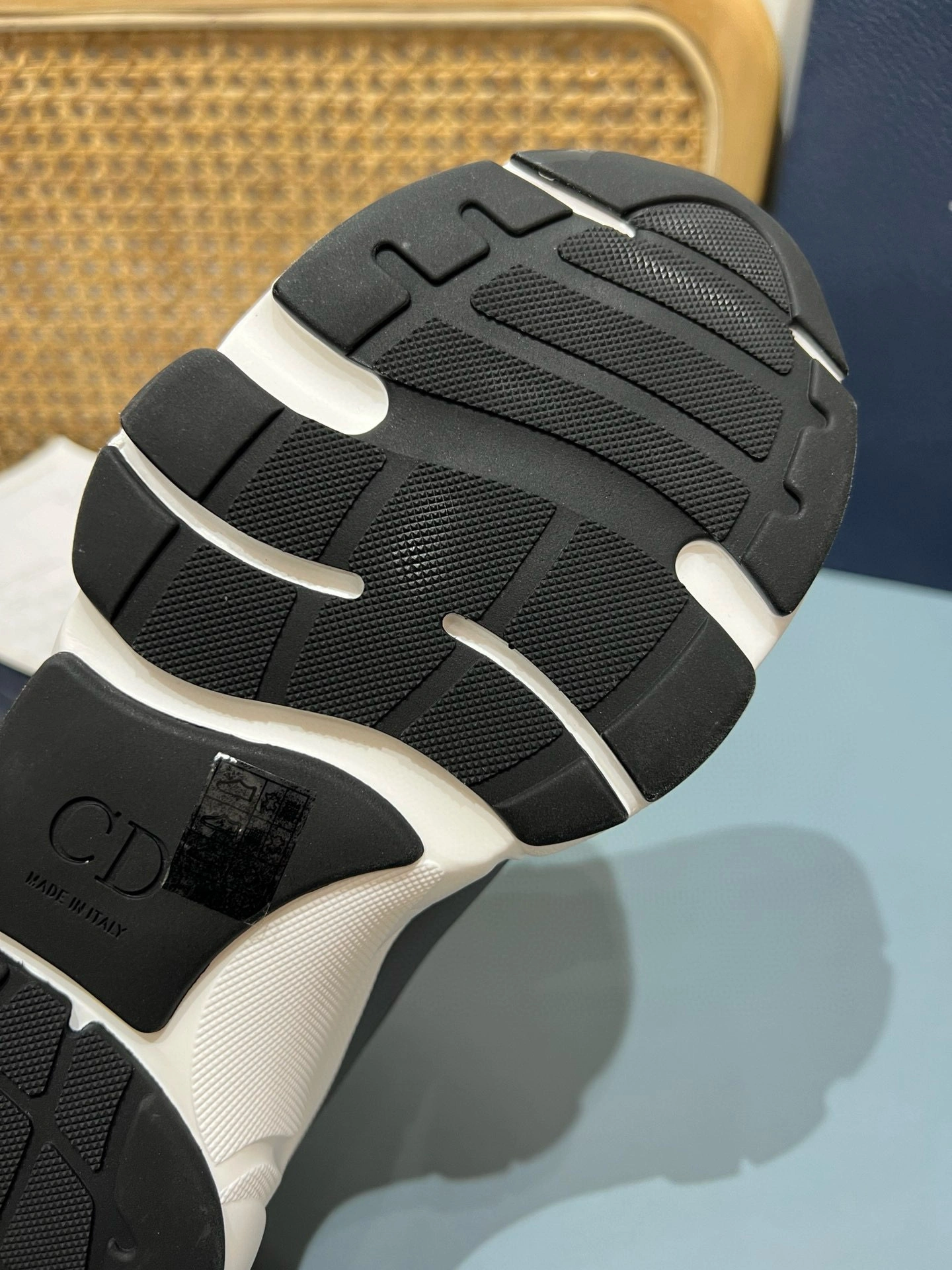 OOBB-- 4ior 33SN231YXX_H711 B22 item:E-X430F0514