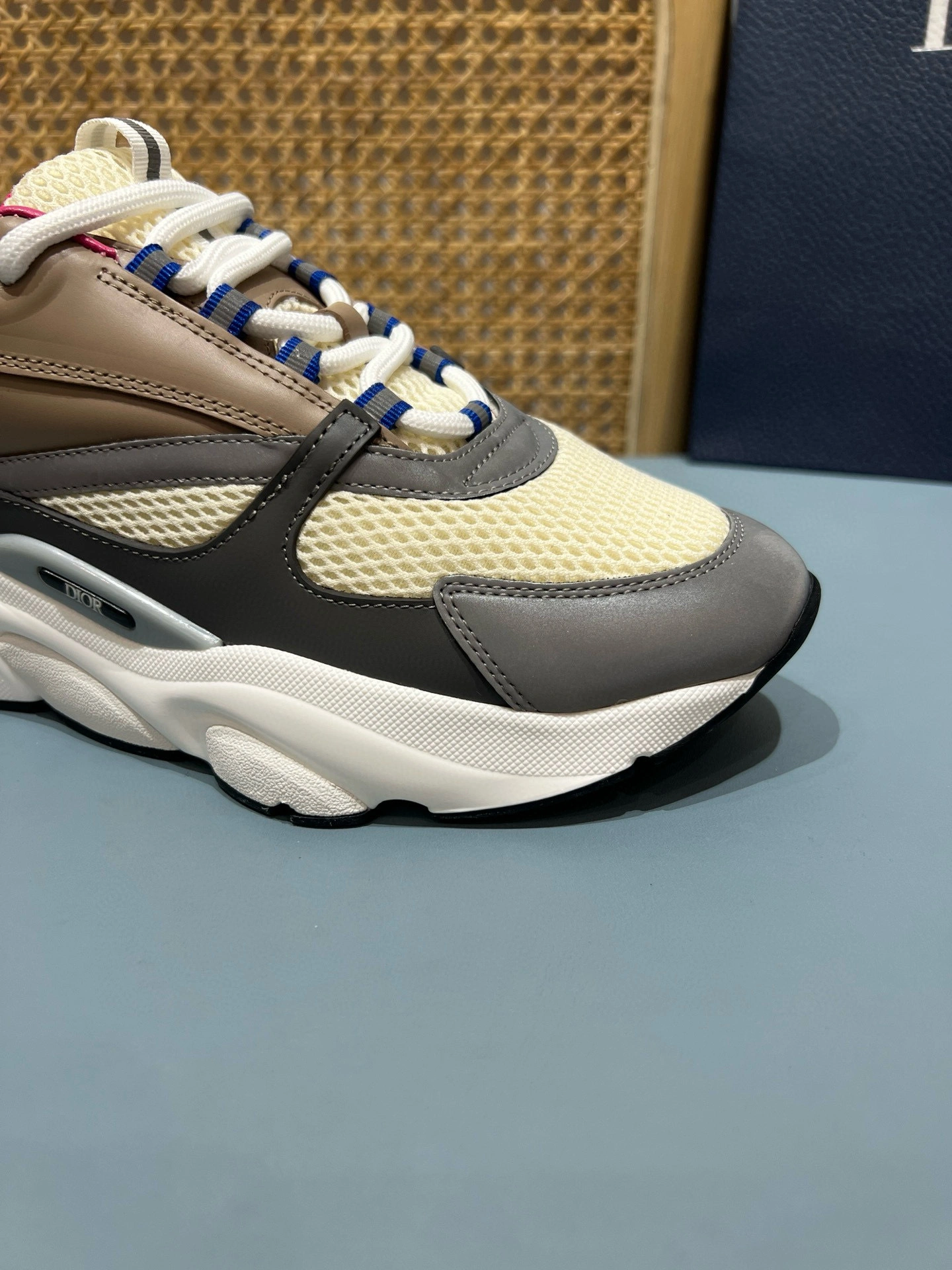 OOBB-- 4ior 33SN231YXX_H711 B22 item:E-X430F0514